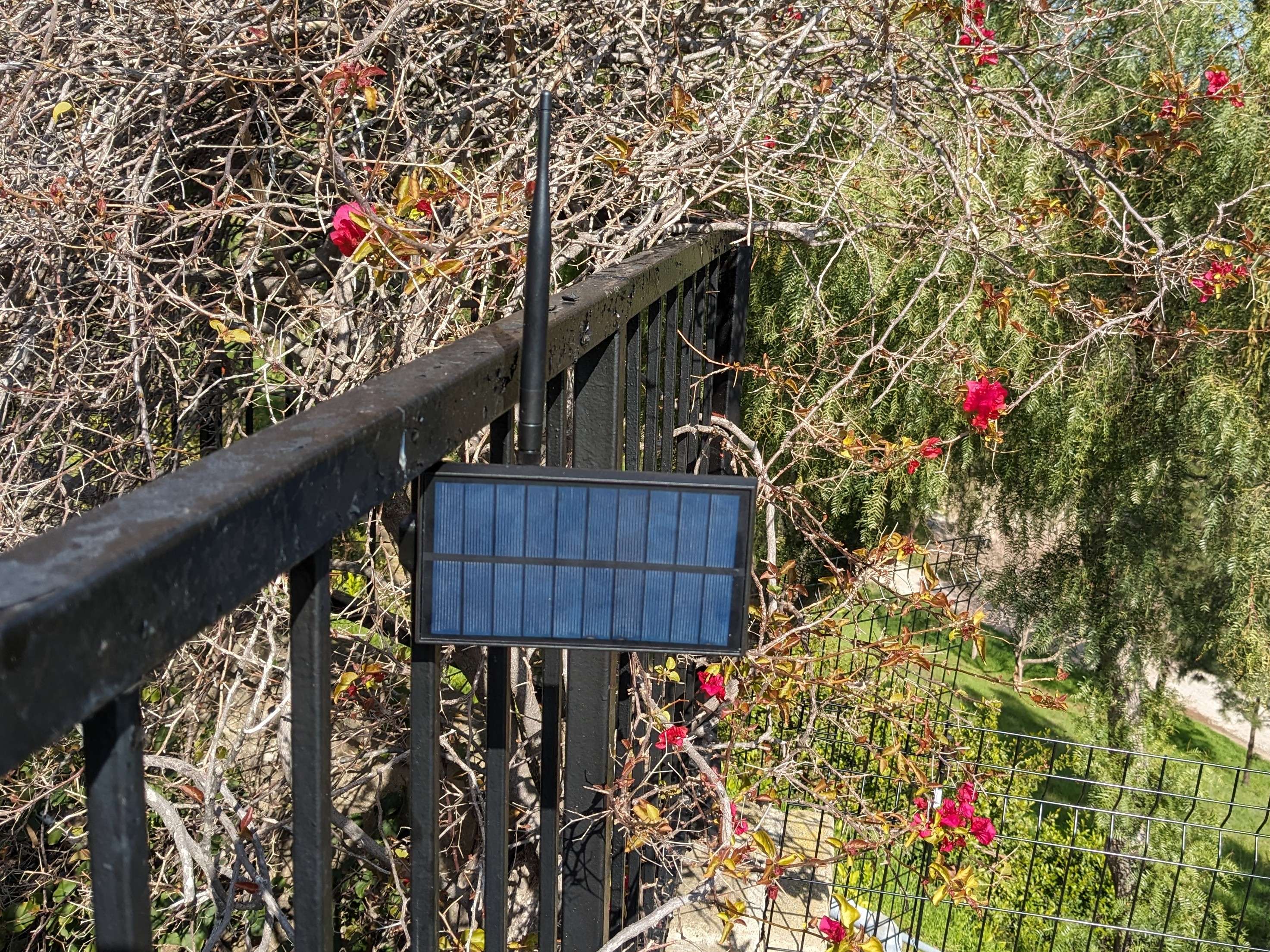 Meshtastic Solar Node railing mount — miniatura 2