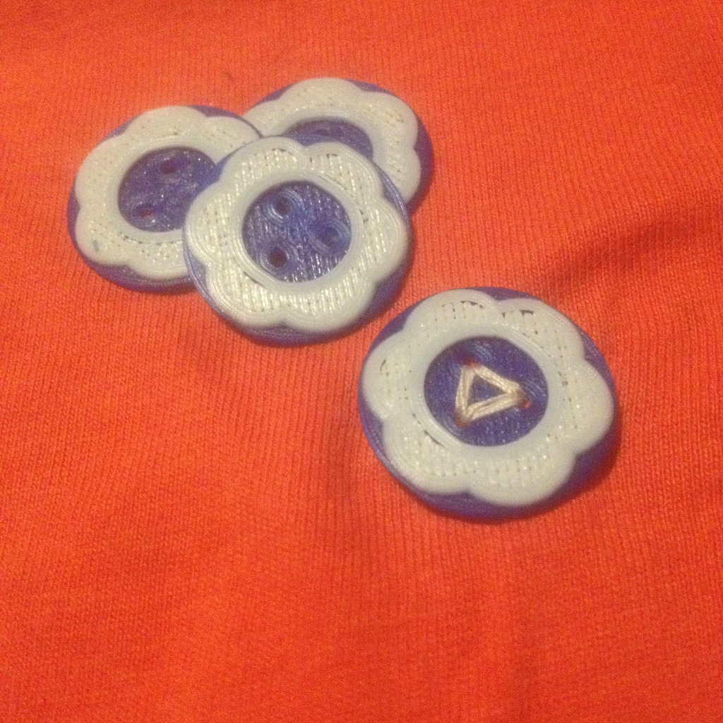Miniatura 3 do modelo 3D Buttons with a flower pattern