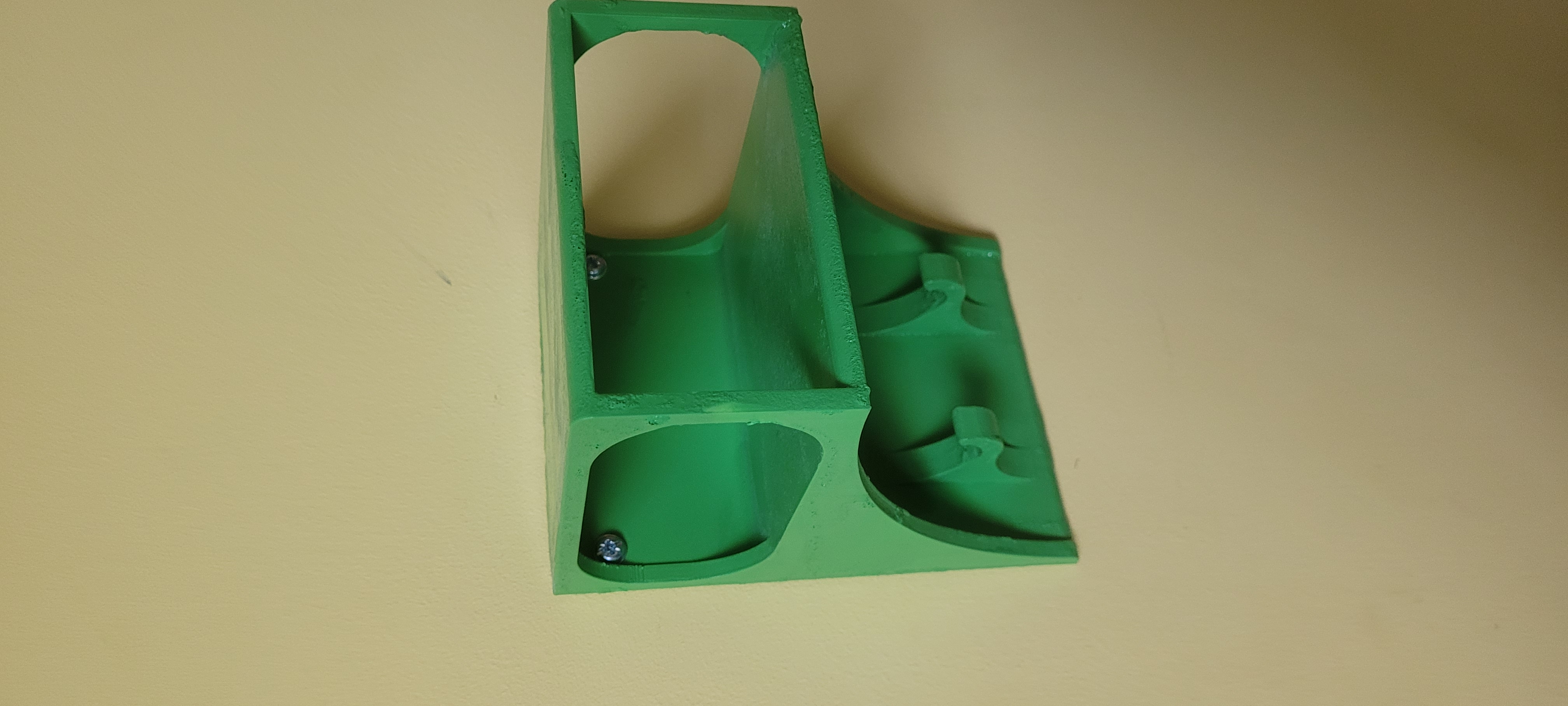 Shelf with 2 hooks