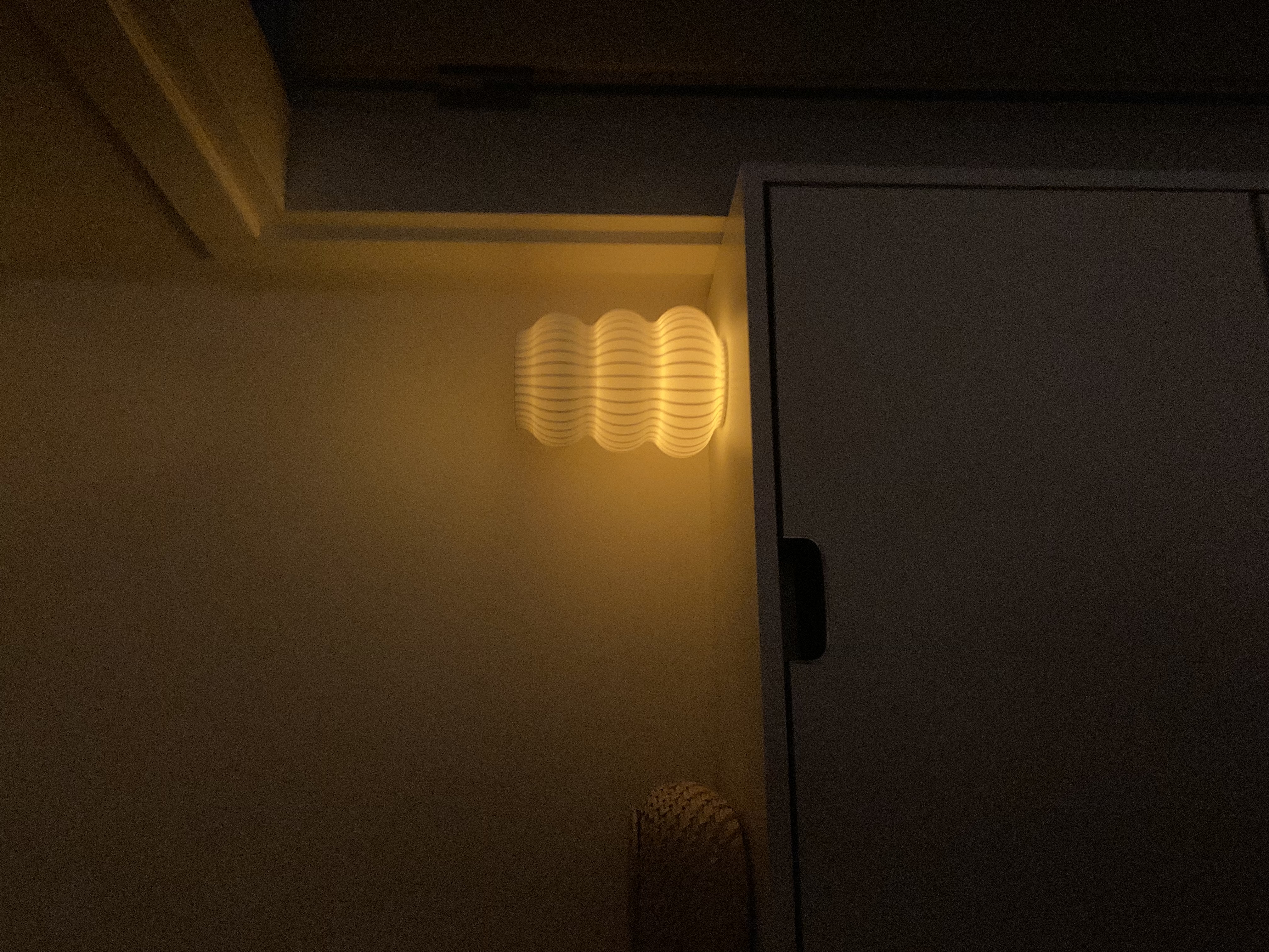 Miniatura 2 do modelo 3D Lamp Shade #3, Table