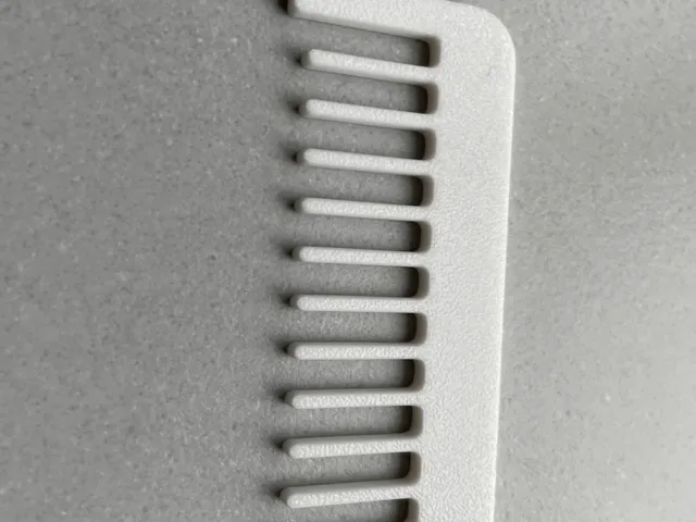 Pocket hair comb
