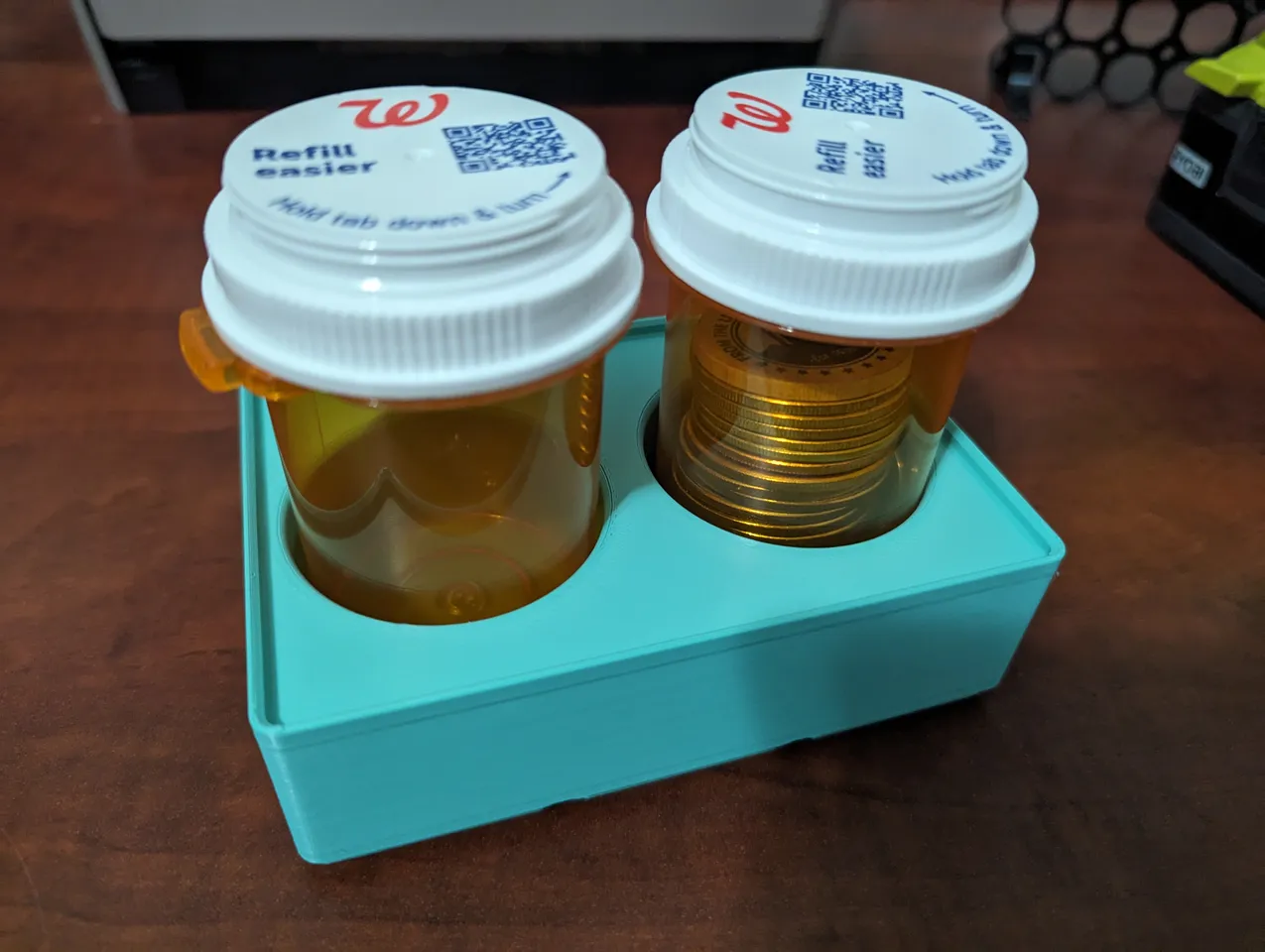 AL for Graphpaper “Twin Bottle Holder”