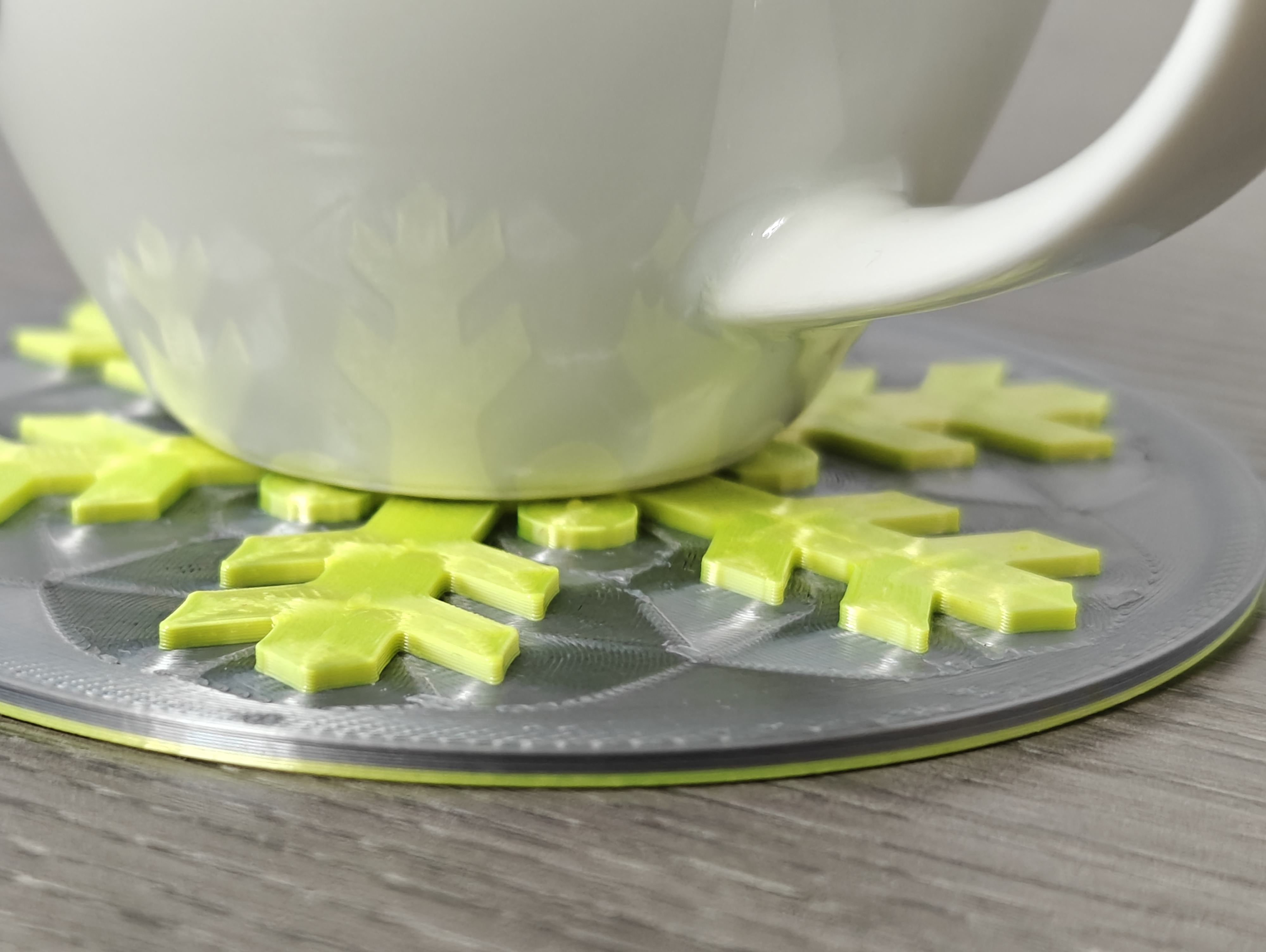 Snowflake Coaster 2