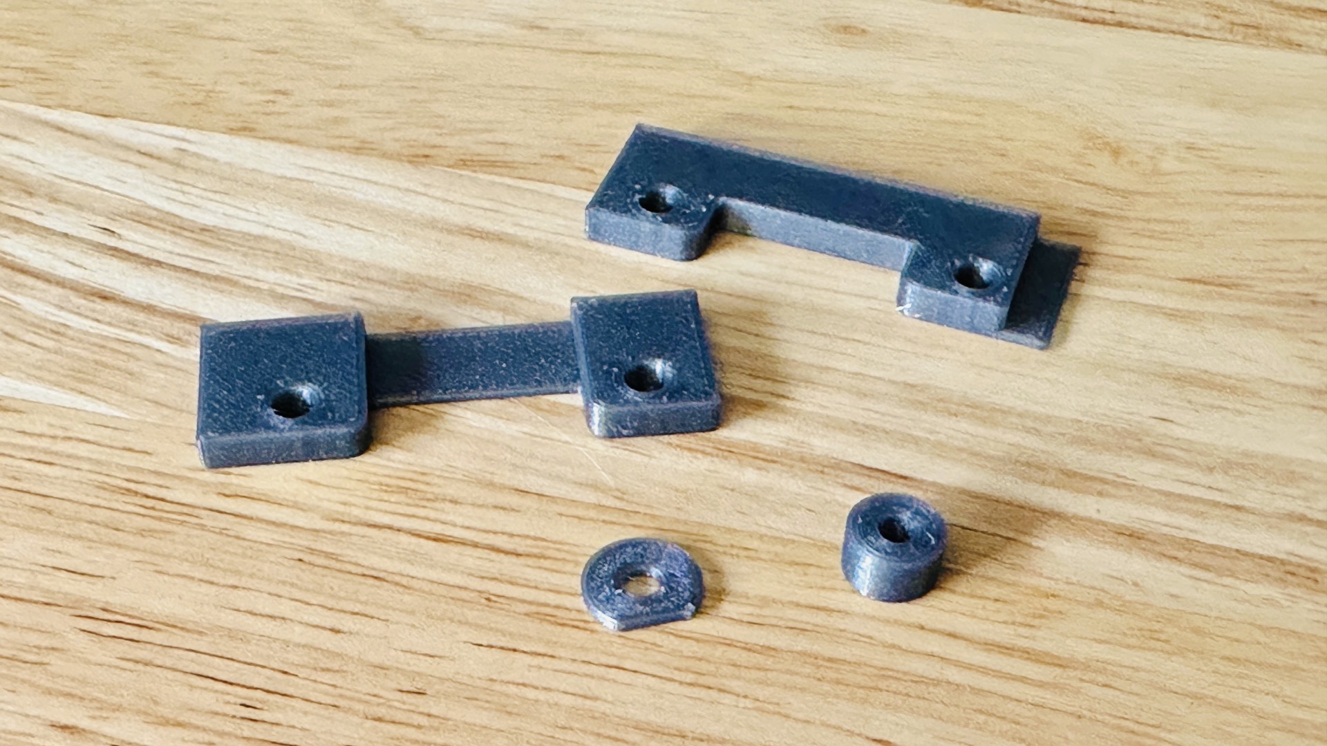 Macintosh PowerBook 150 Repair Brackets