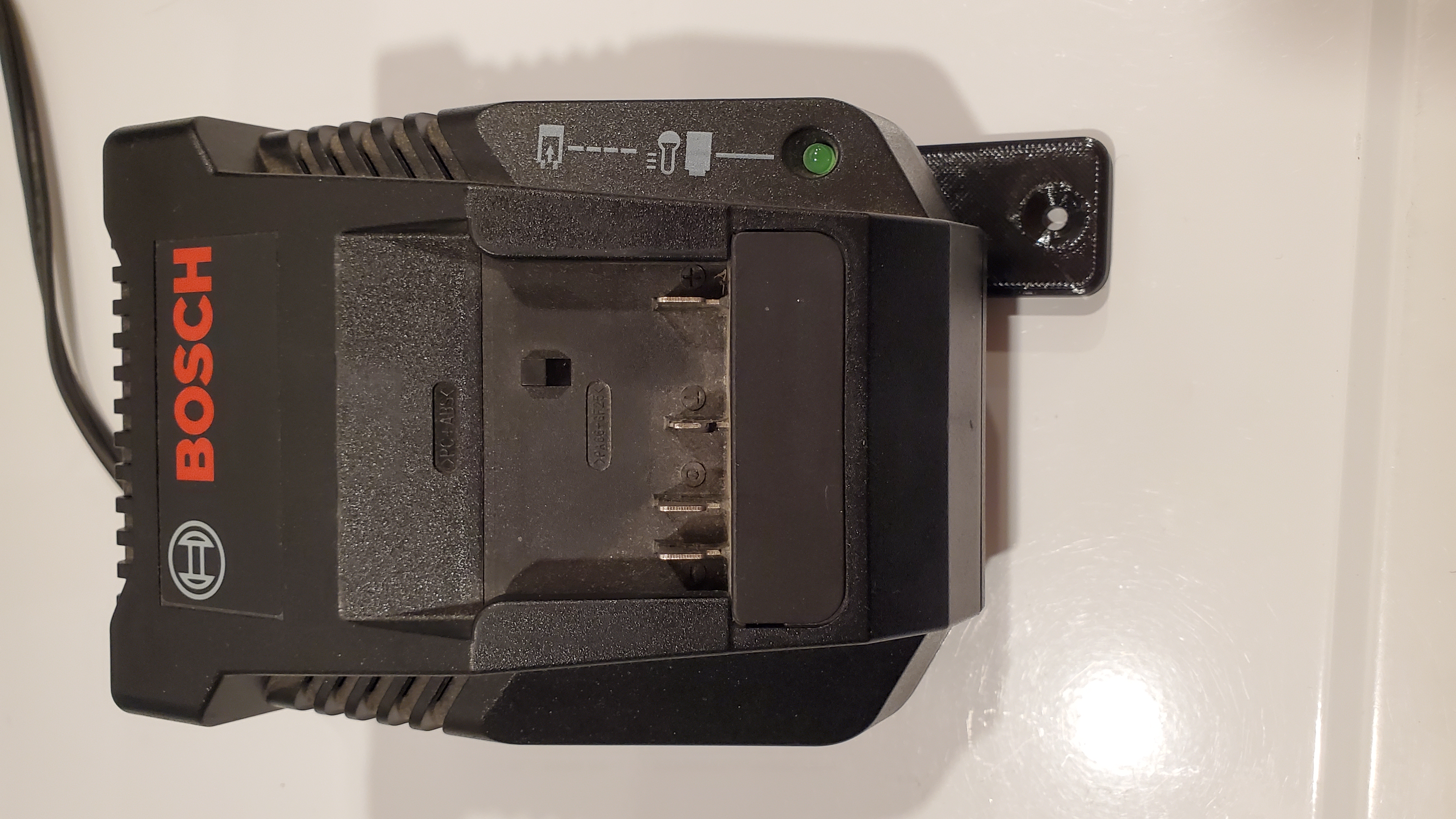 Bosch BC 660 Battery Charger Mount by Danny Download free STL