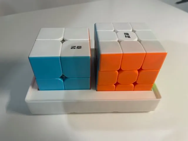 Dual Rubiks Cube Holder Gridfinity (3x3 and 2x2) by Sumo.Hipster ...