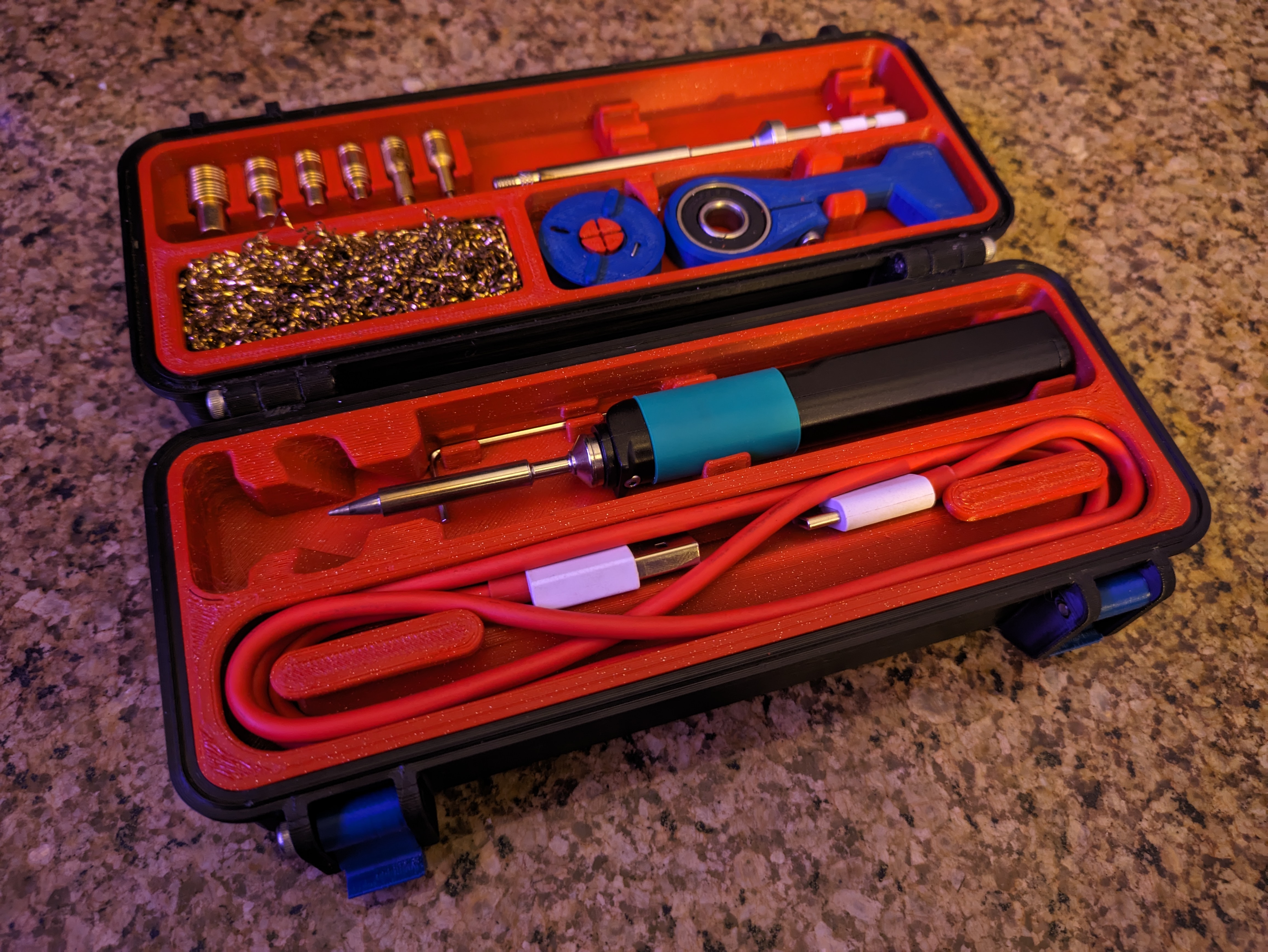 Horizontal Pinecil Case Insert (V2)