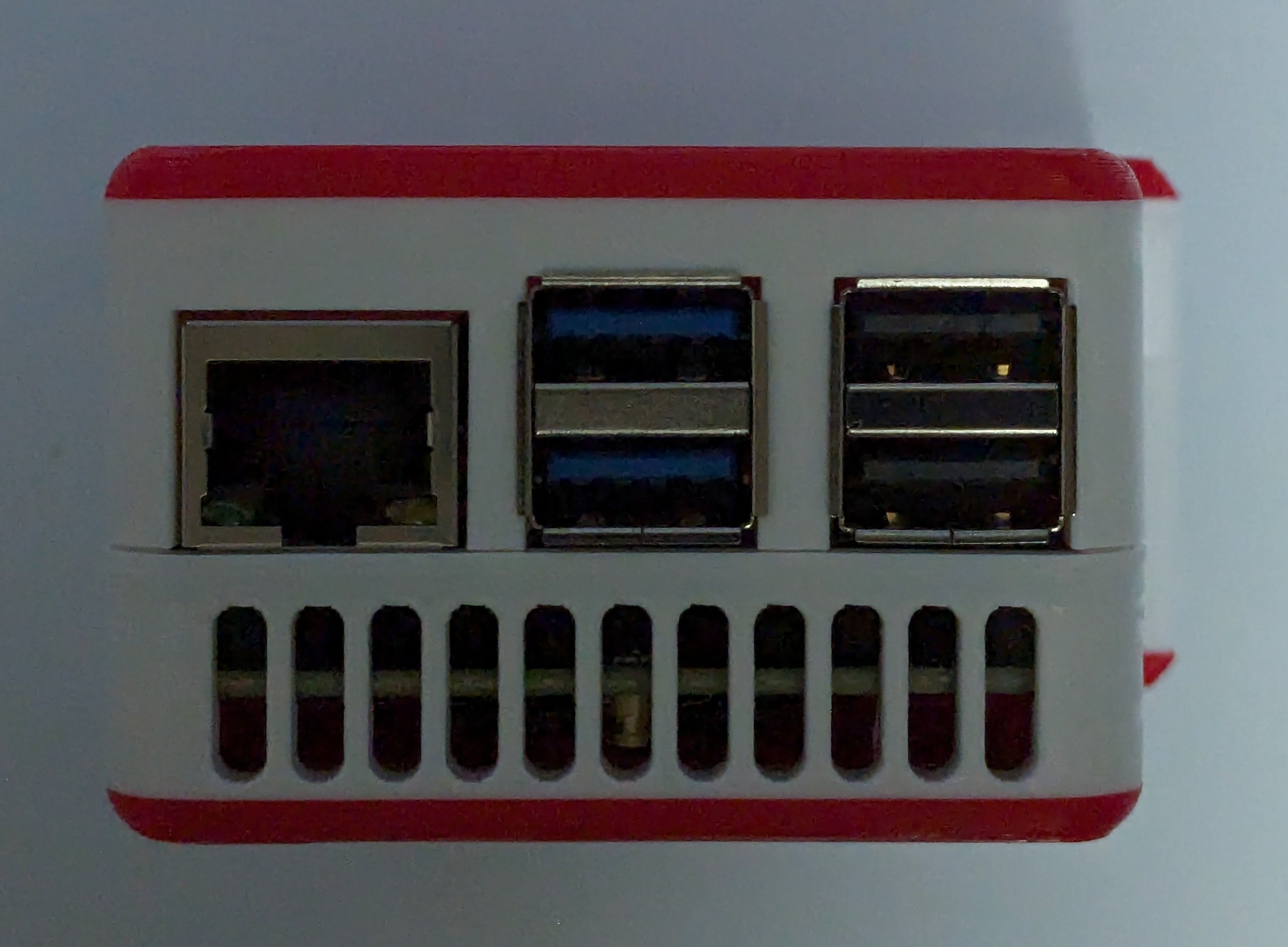 Raspberry Pi 5 with Pineberry Pi HatDrive! Bottom Case by NotAgain ...