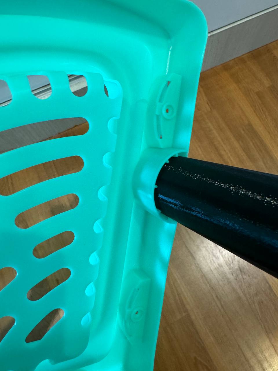 Toy Kitchen Shelf Leg Support