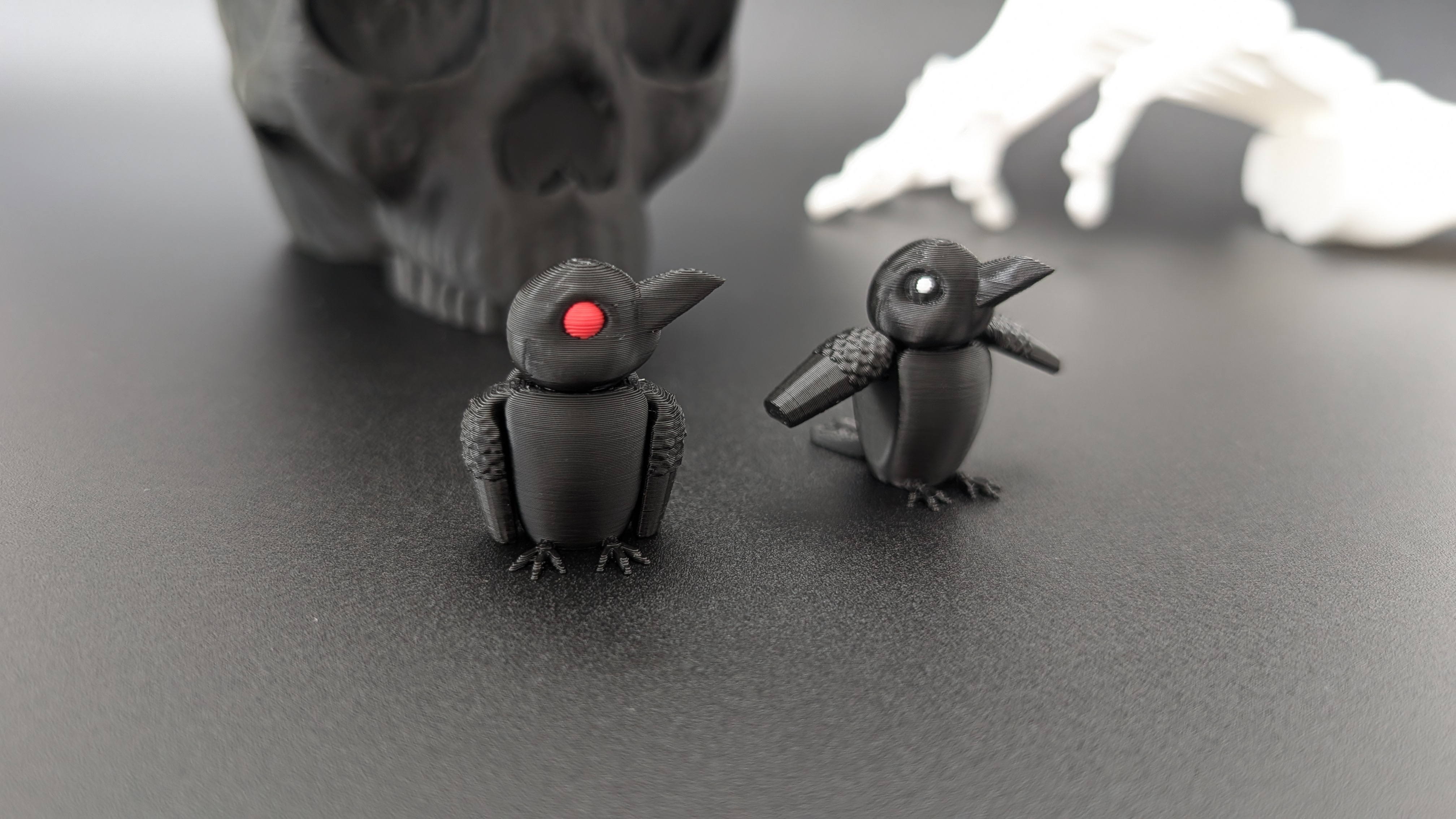 Raven - Articulated Keychain Figure
