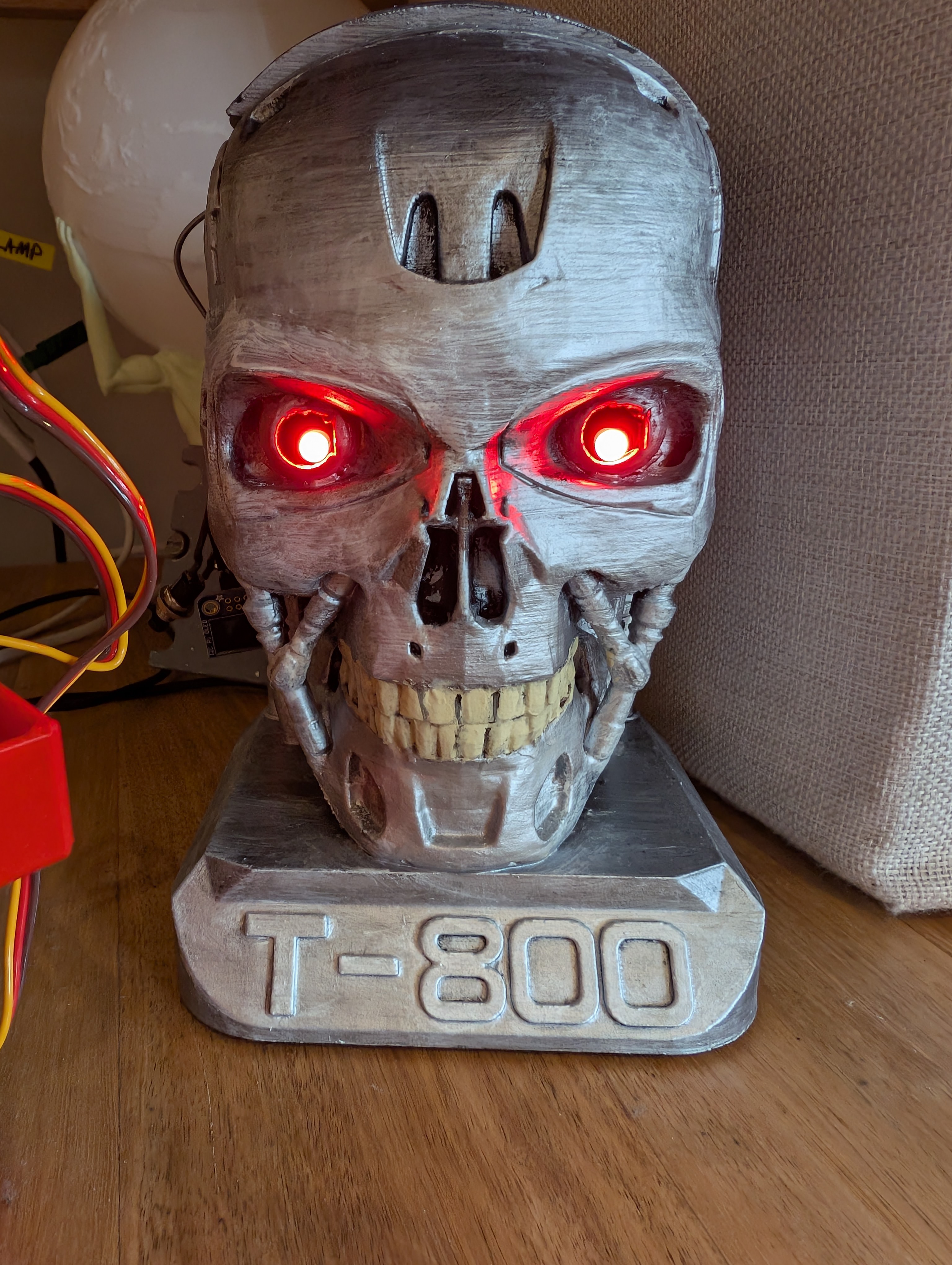 (The) Checkinator -- T800 LED bust