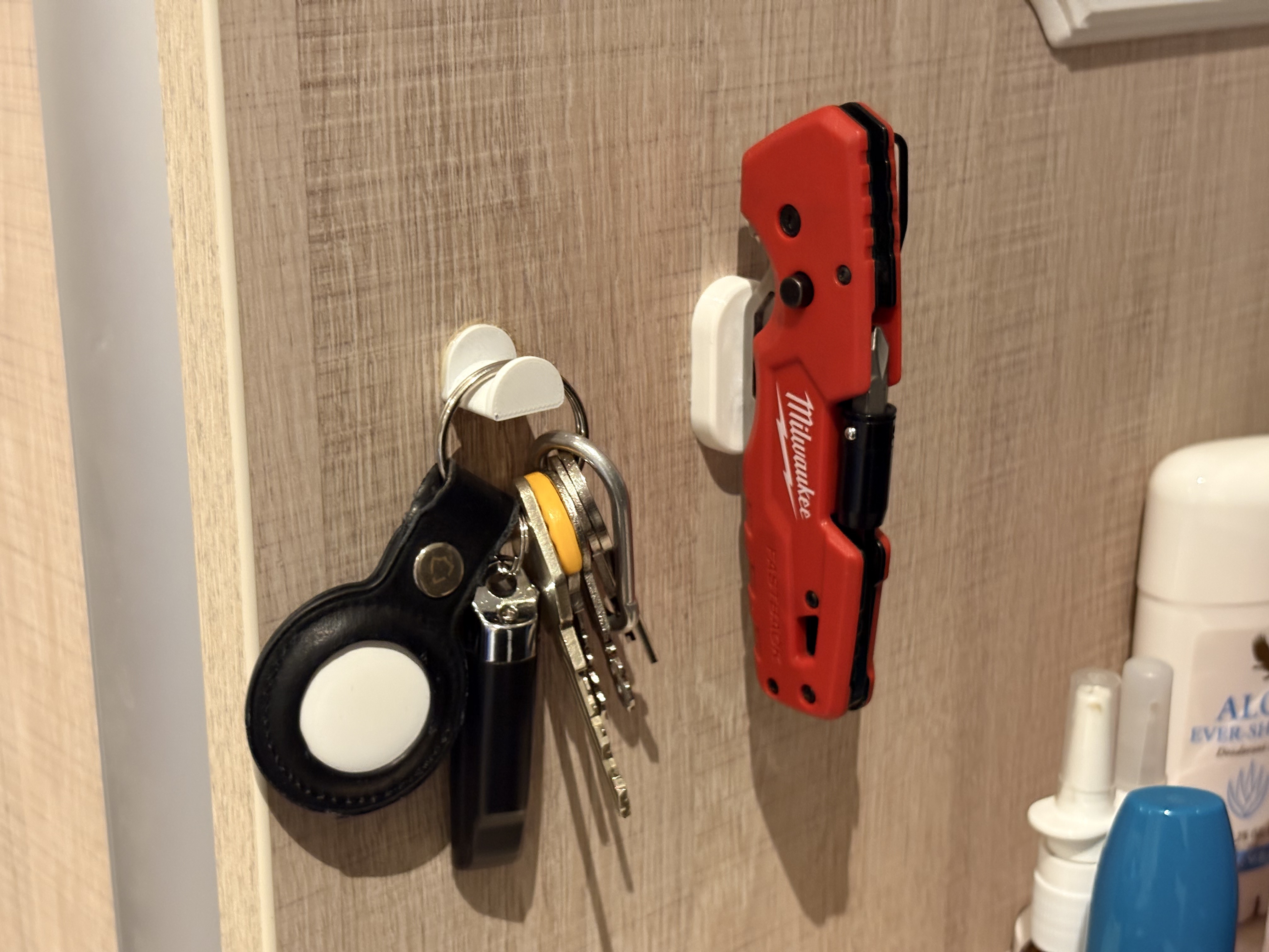 Magnetic knife holder (milwaukee fastback)
