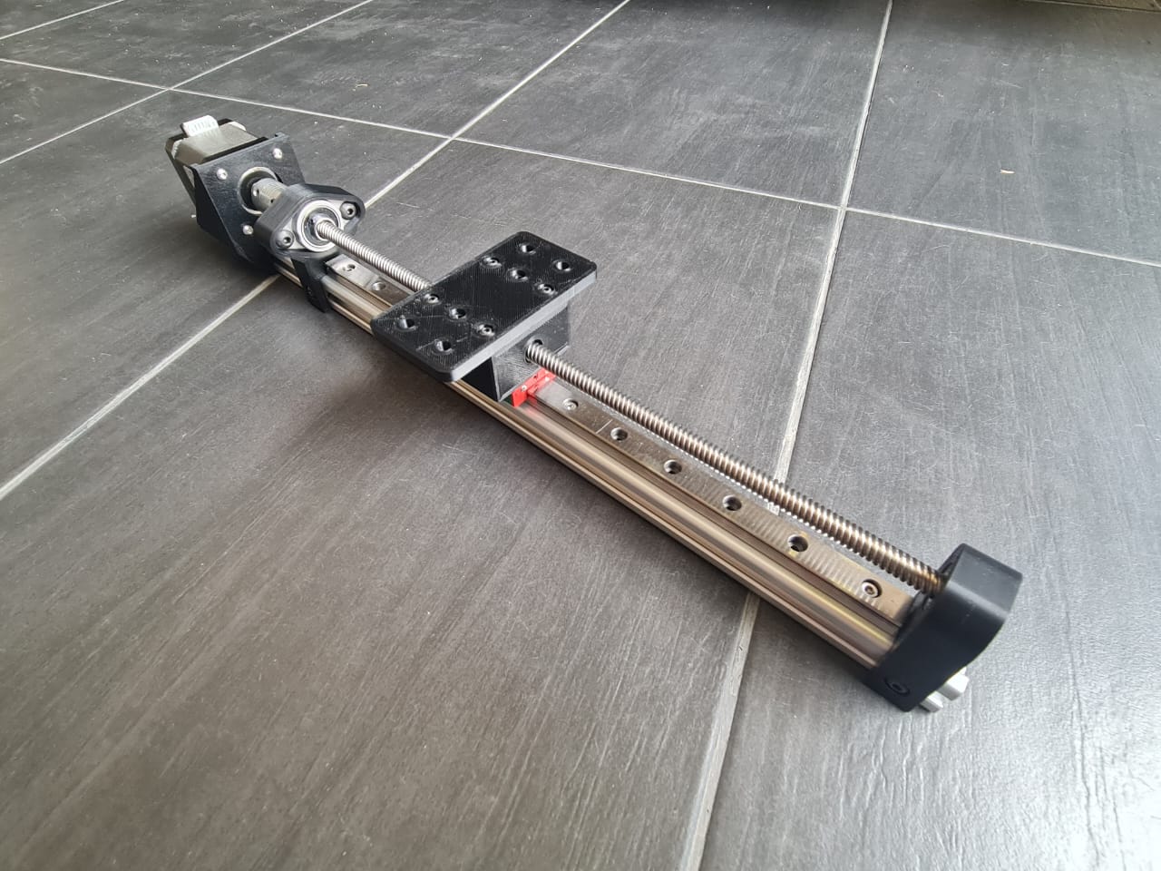 Lead-Screw-Driven Linear Actuator V3 — thumbnail 7
