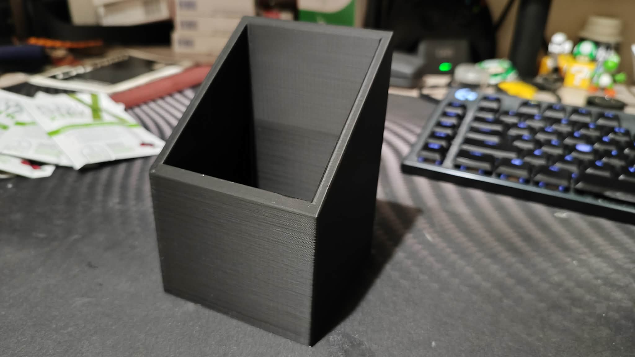 Simple slanted box