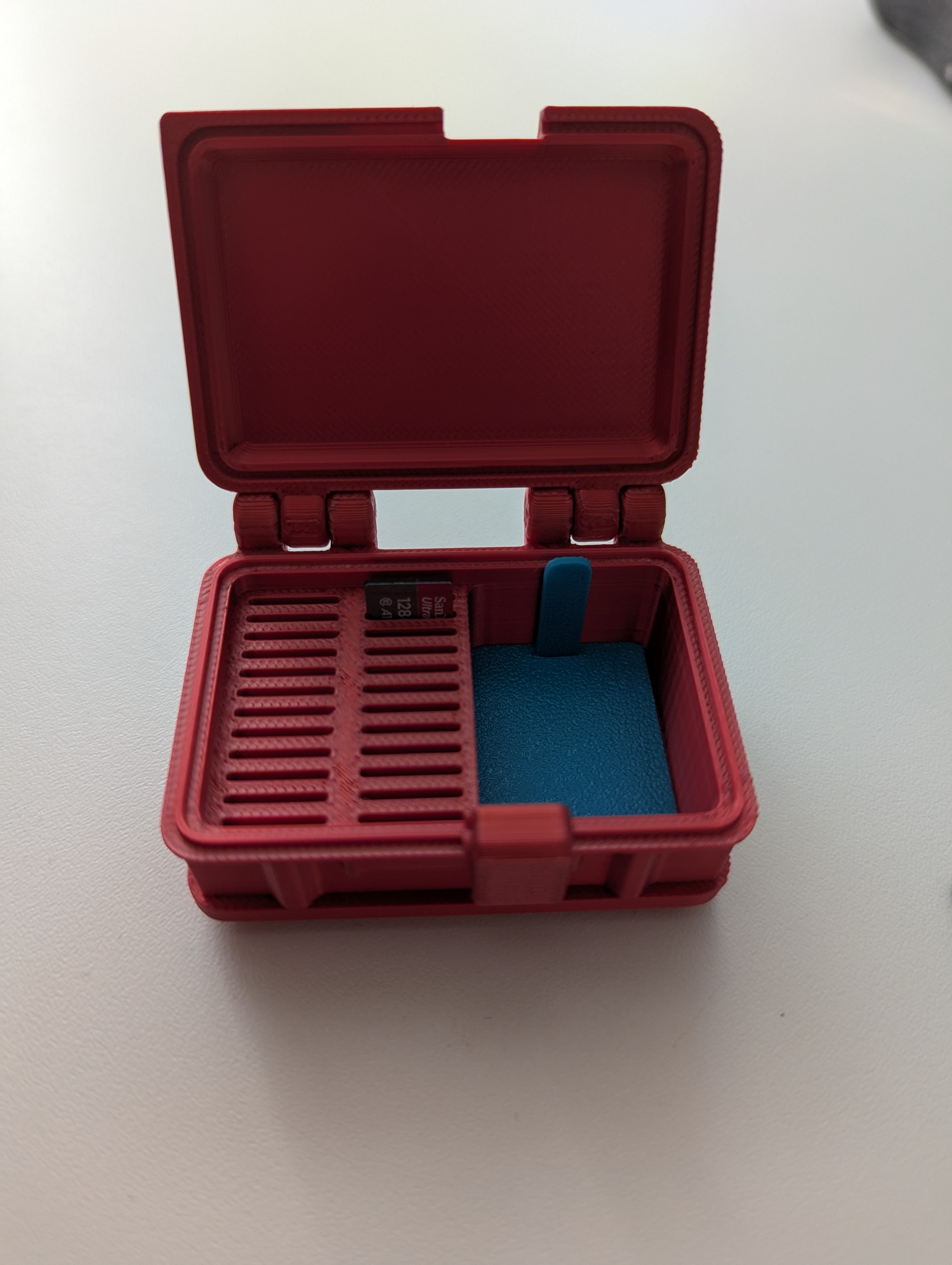 Miniatura 5 do modelo 3D Micro SD Box Case