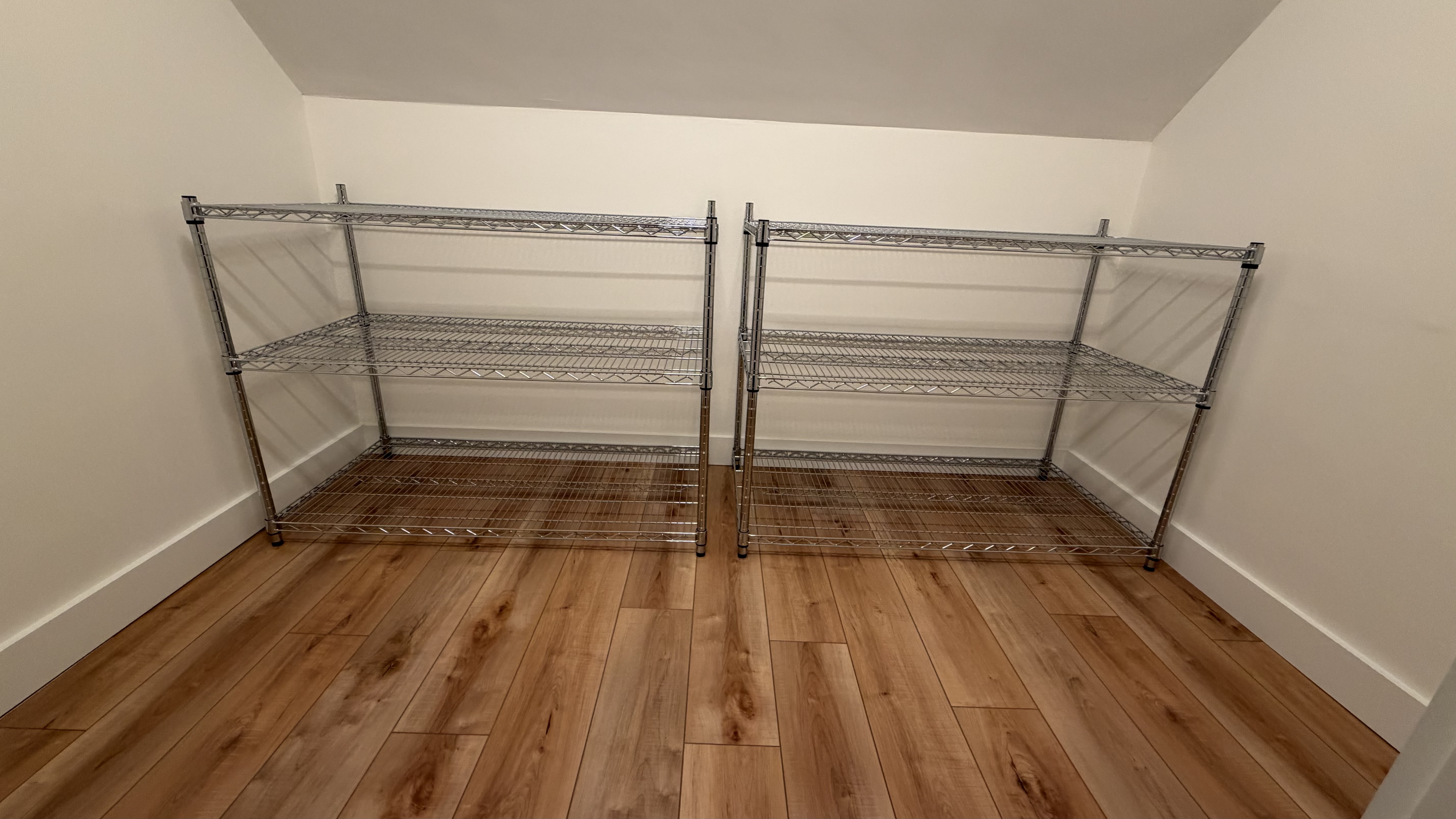Feet and Caps for HD Shelving