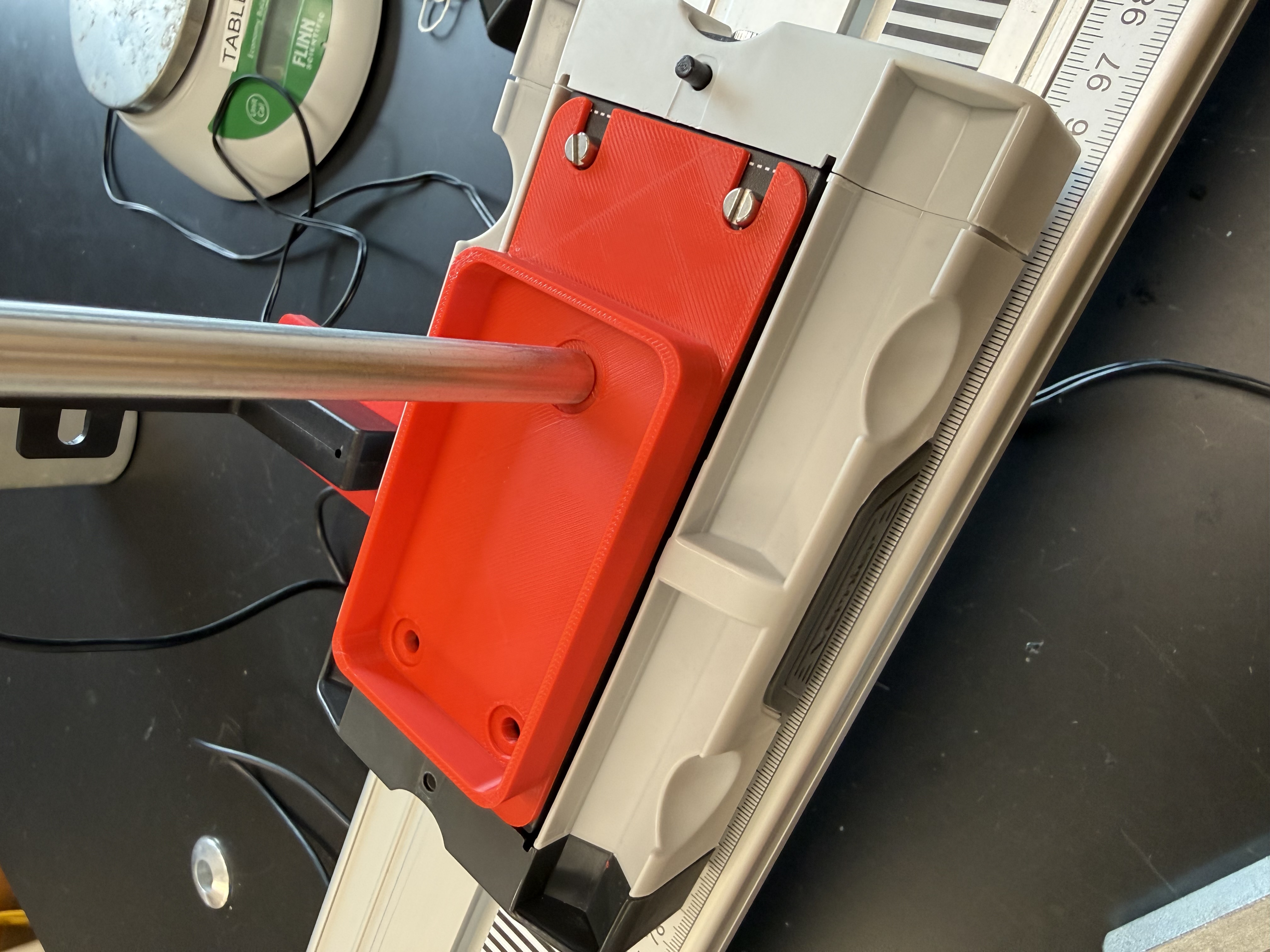 Vernier Physics Cart Bucket Adapter