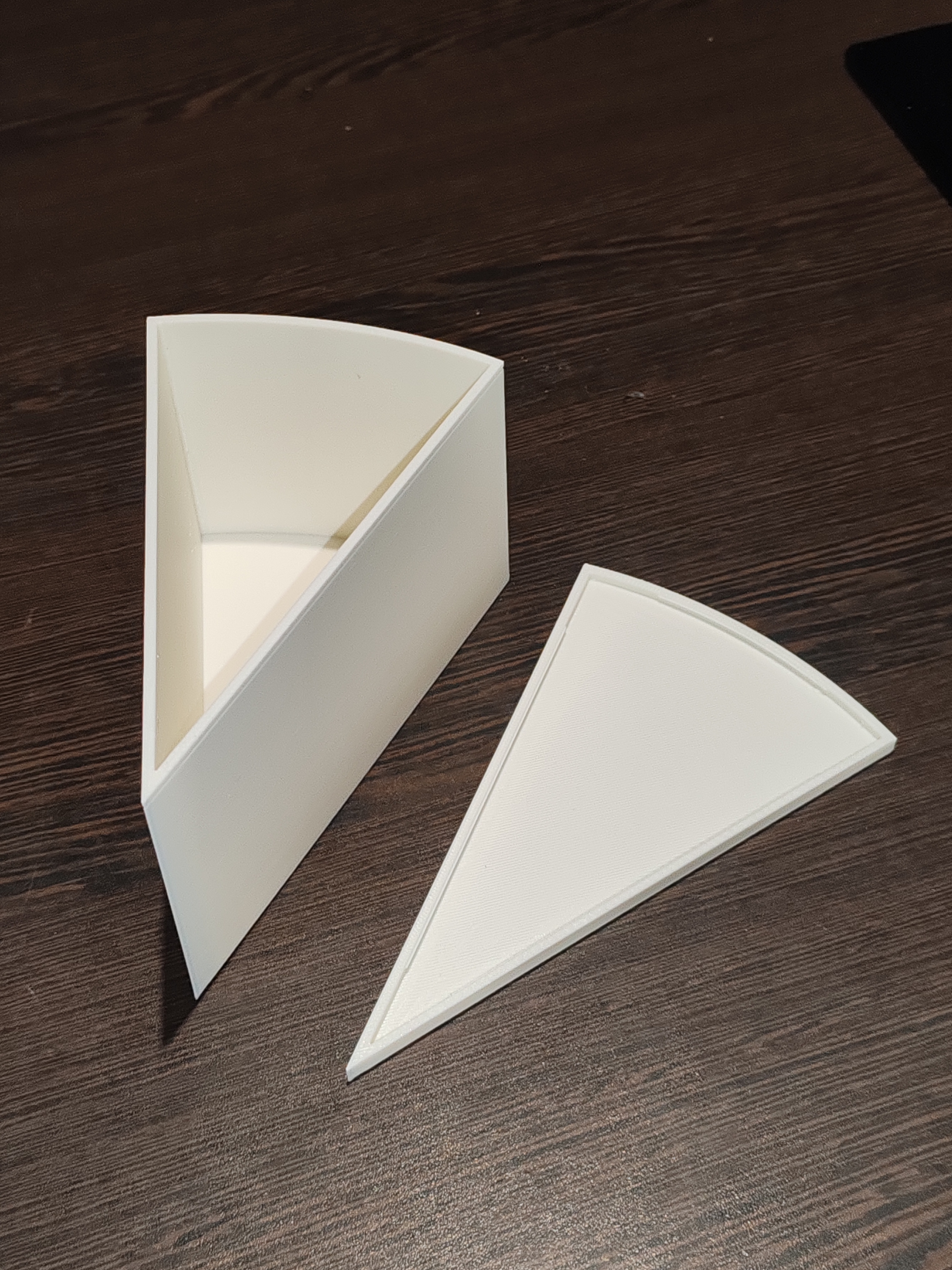 Cake box for one cake slice