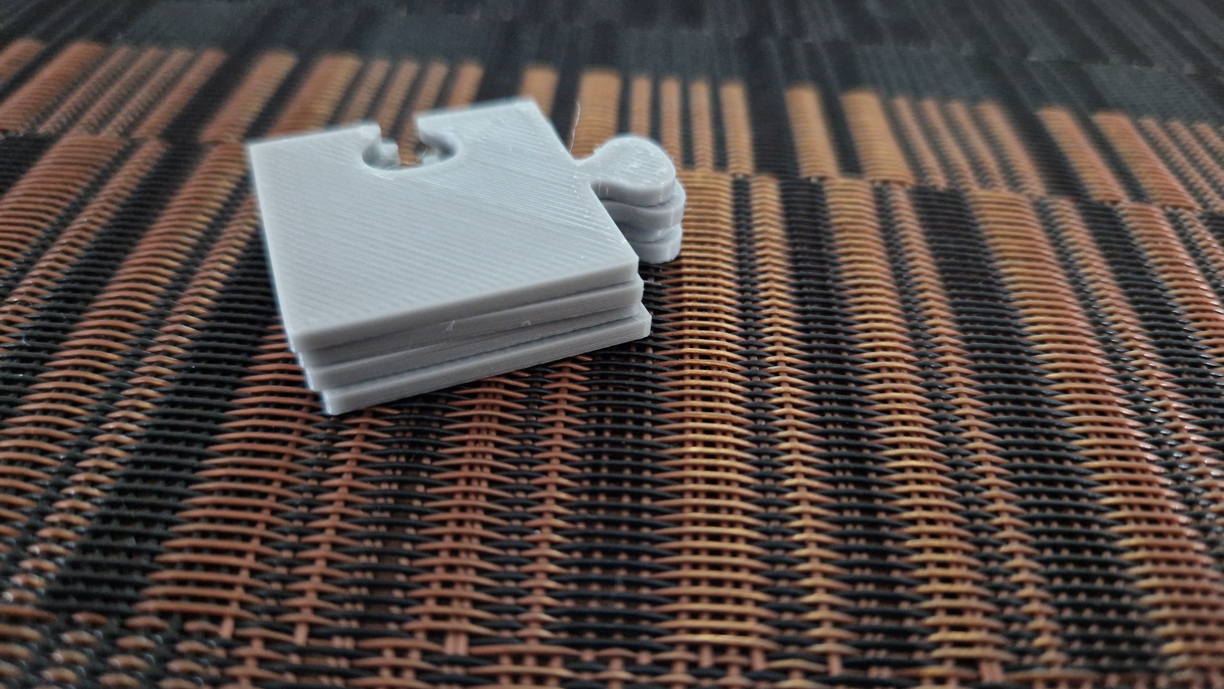 Miniatura 2 do modelo 3D Puzzle coaster for drinks