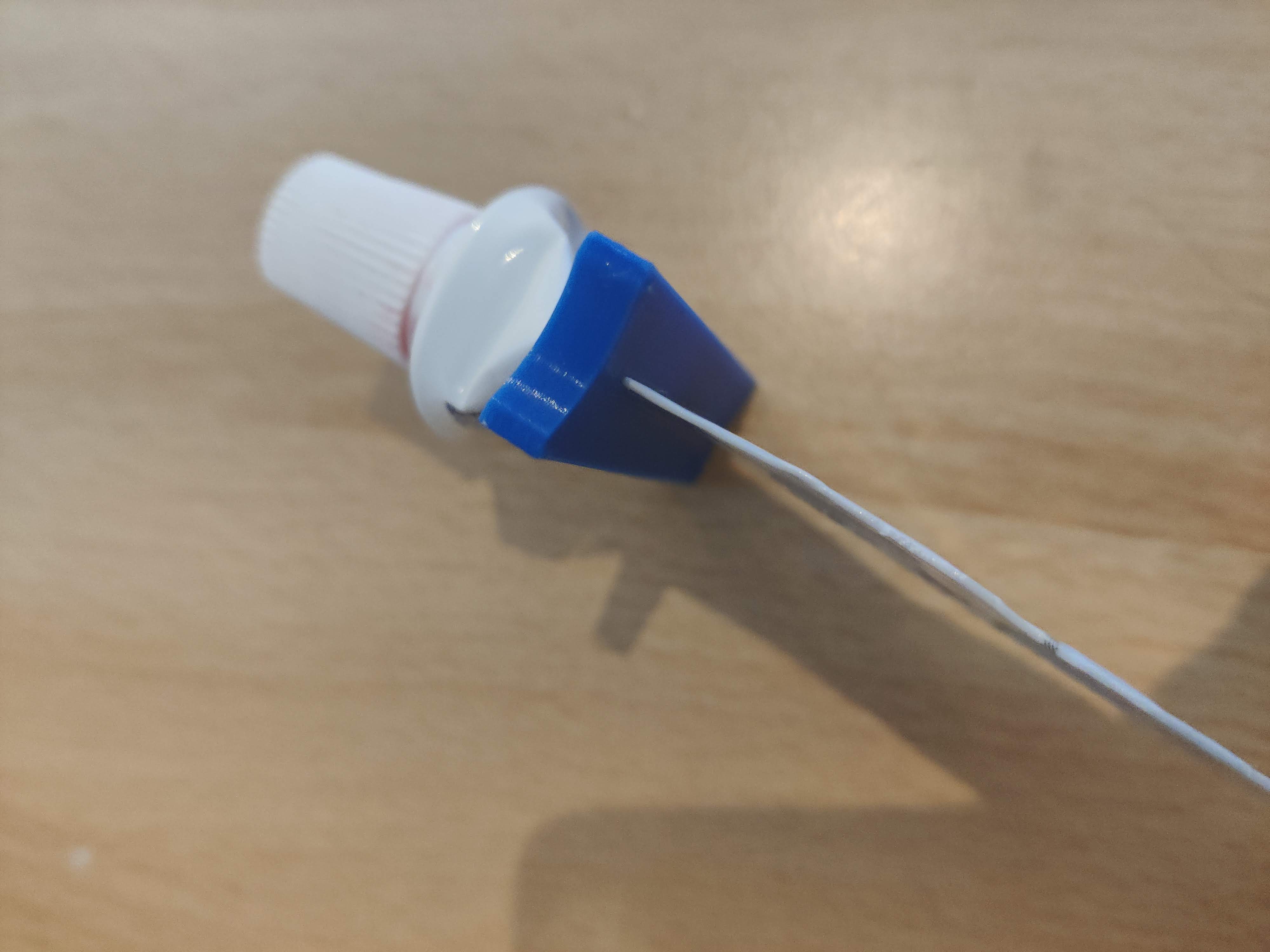 Yet another toothpaste squeezer (keeping it simple). — miniatura 5