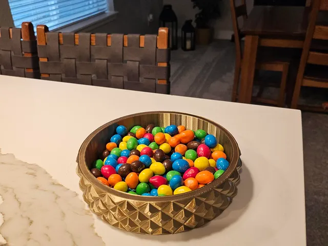 Knurl Bowl