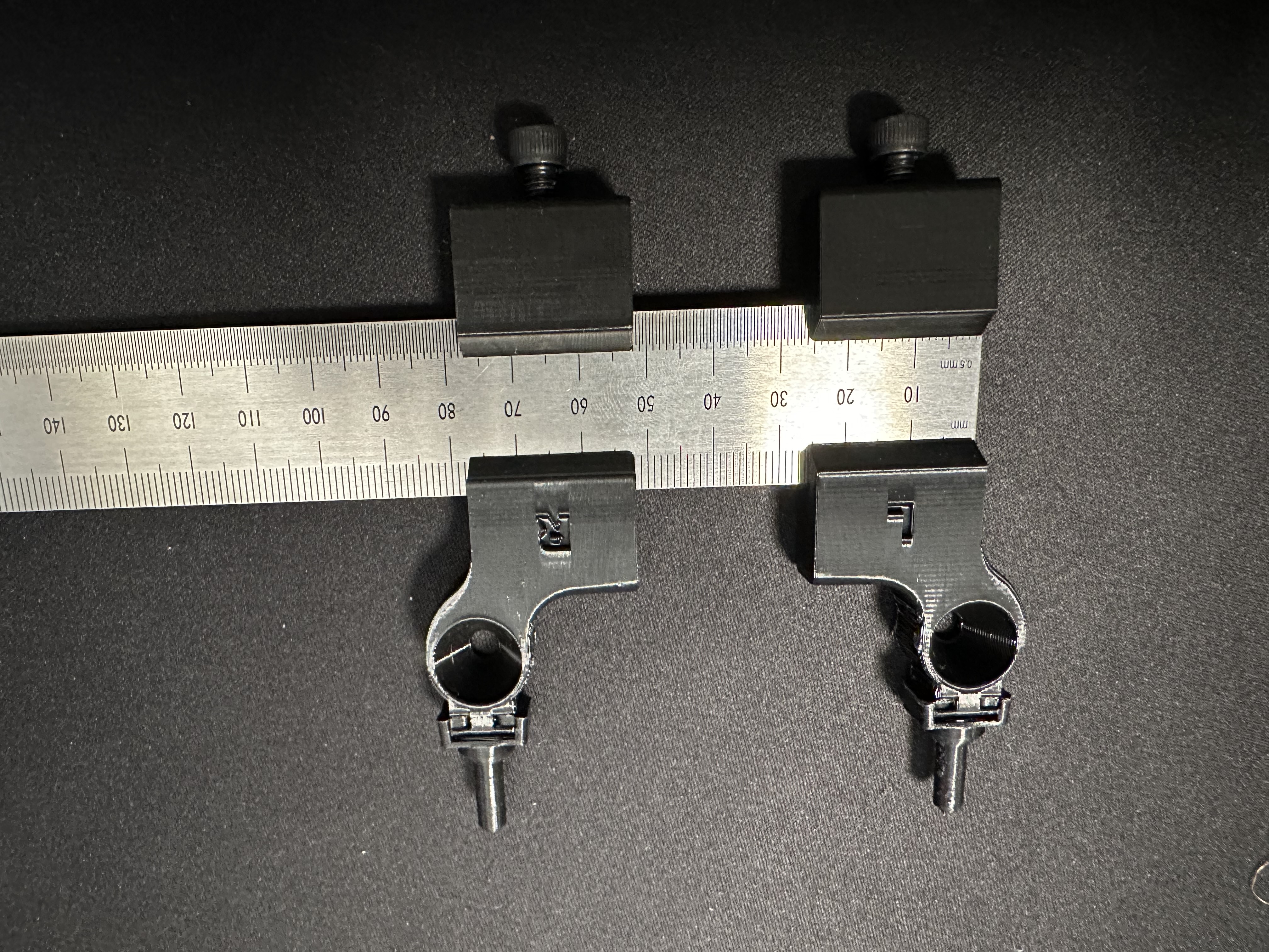 Hole Distance Measurer for a Metal Ruler 3D model thumbnail