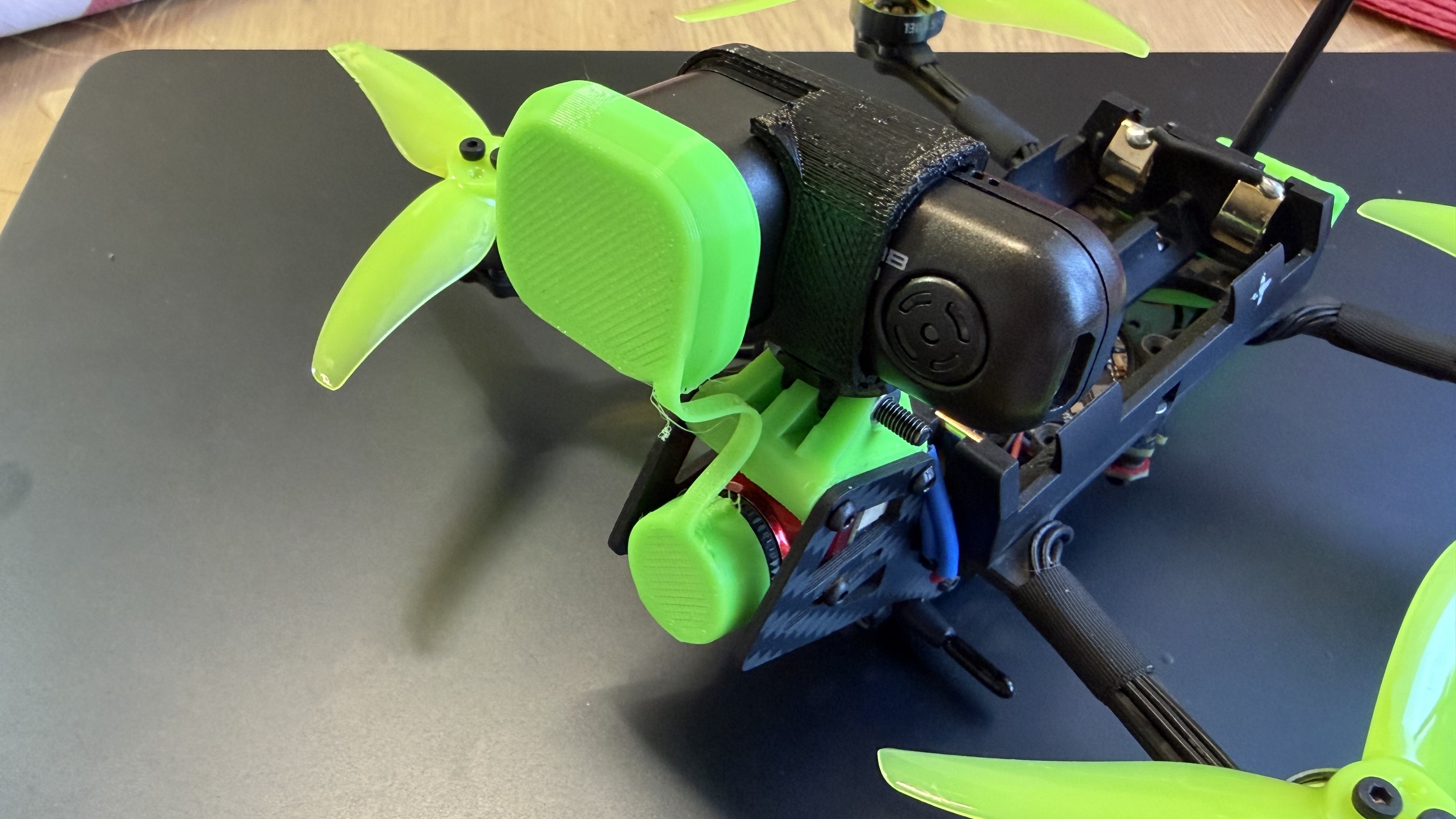 Rekon 35 and Thump Pro cover