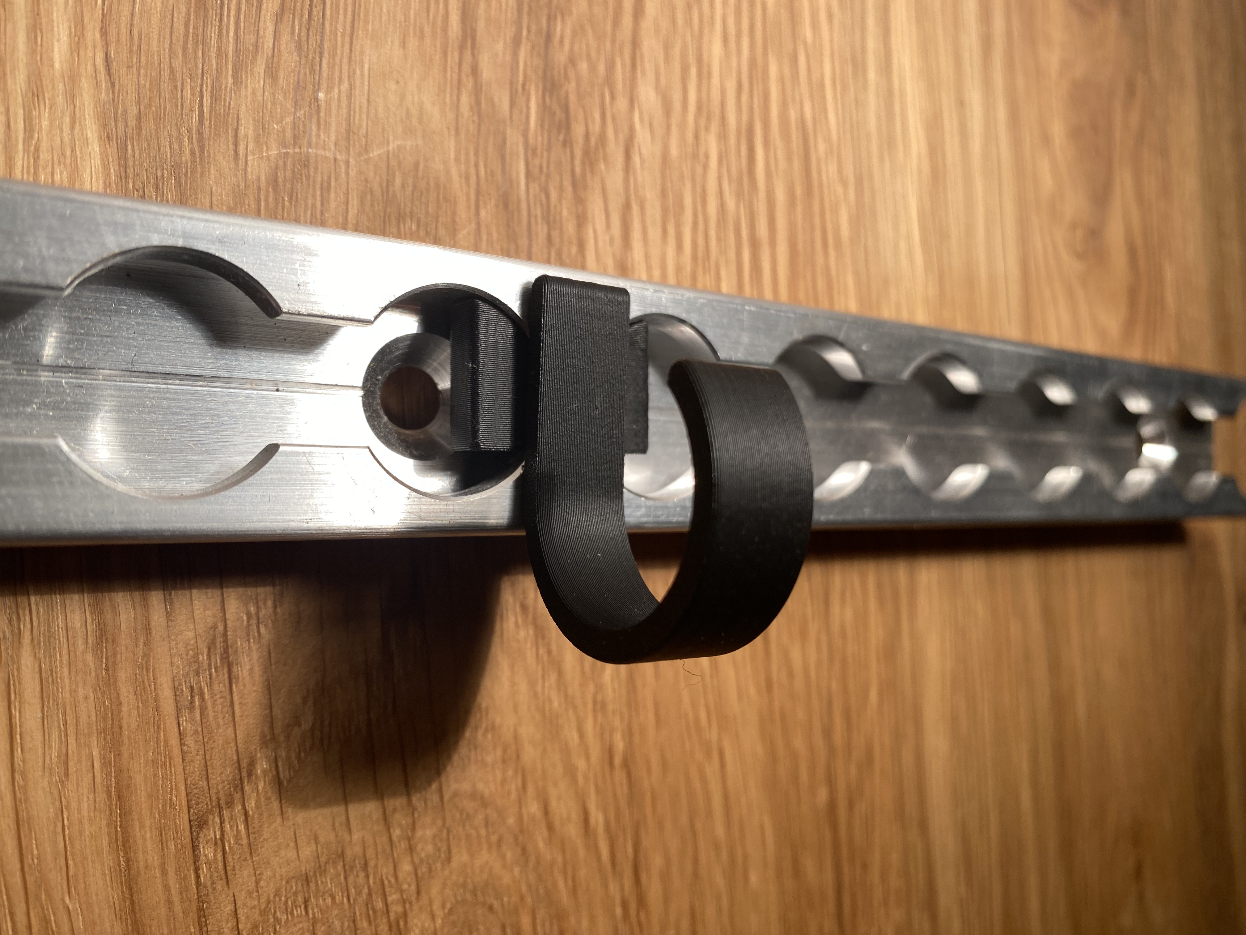 Airline hook
