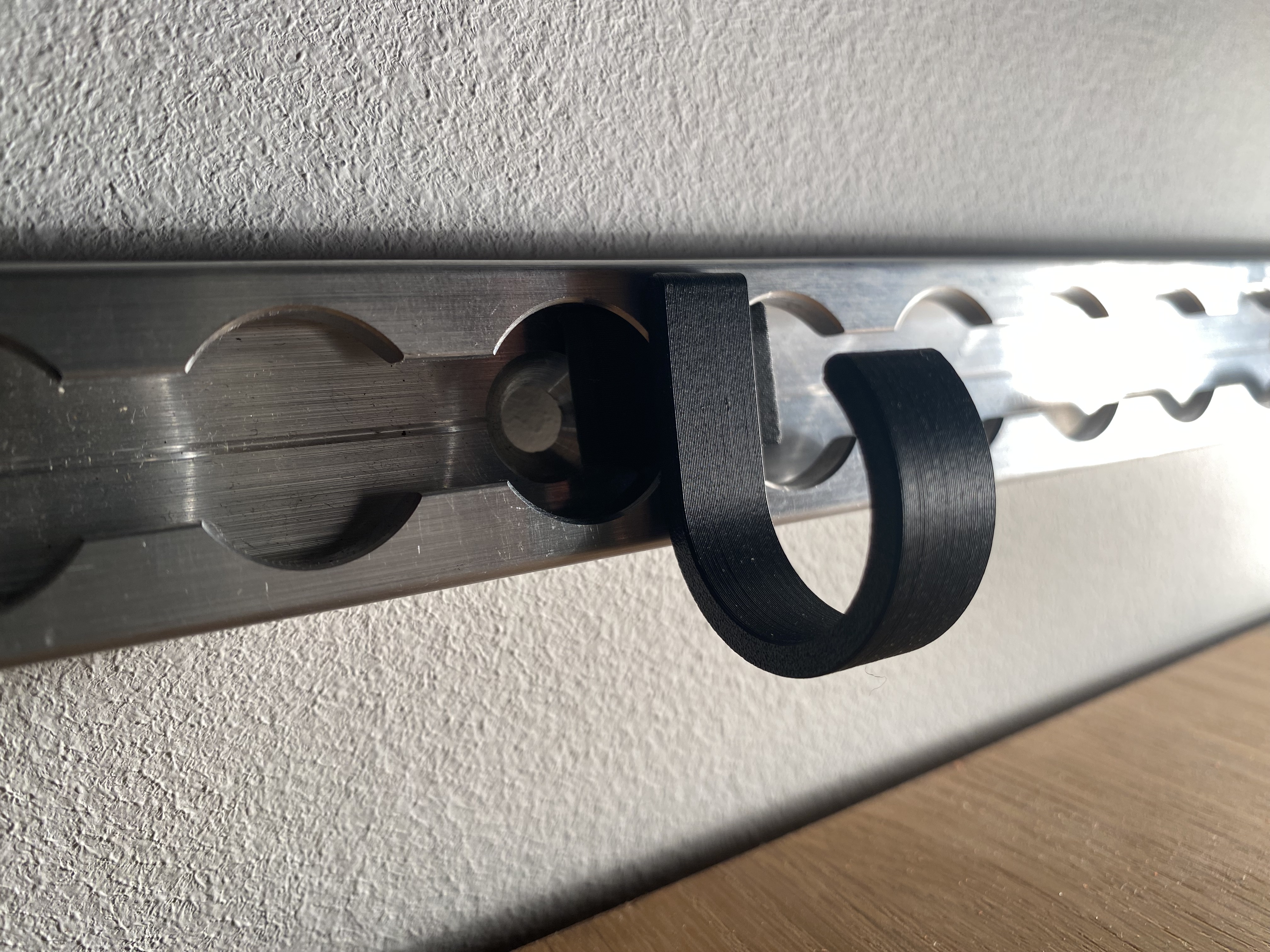 Airline hook — miniatura 3