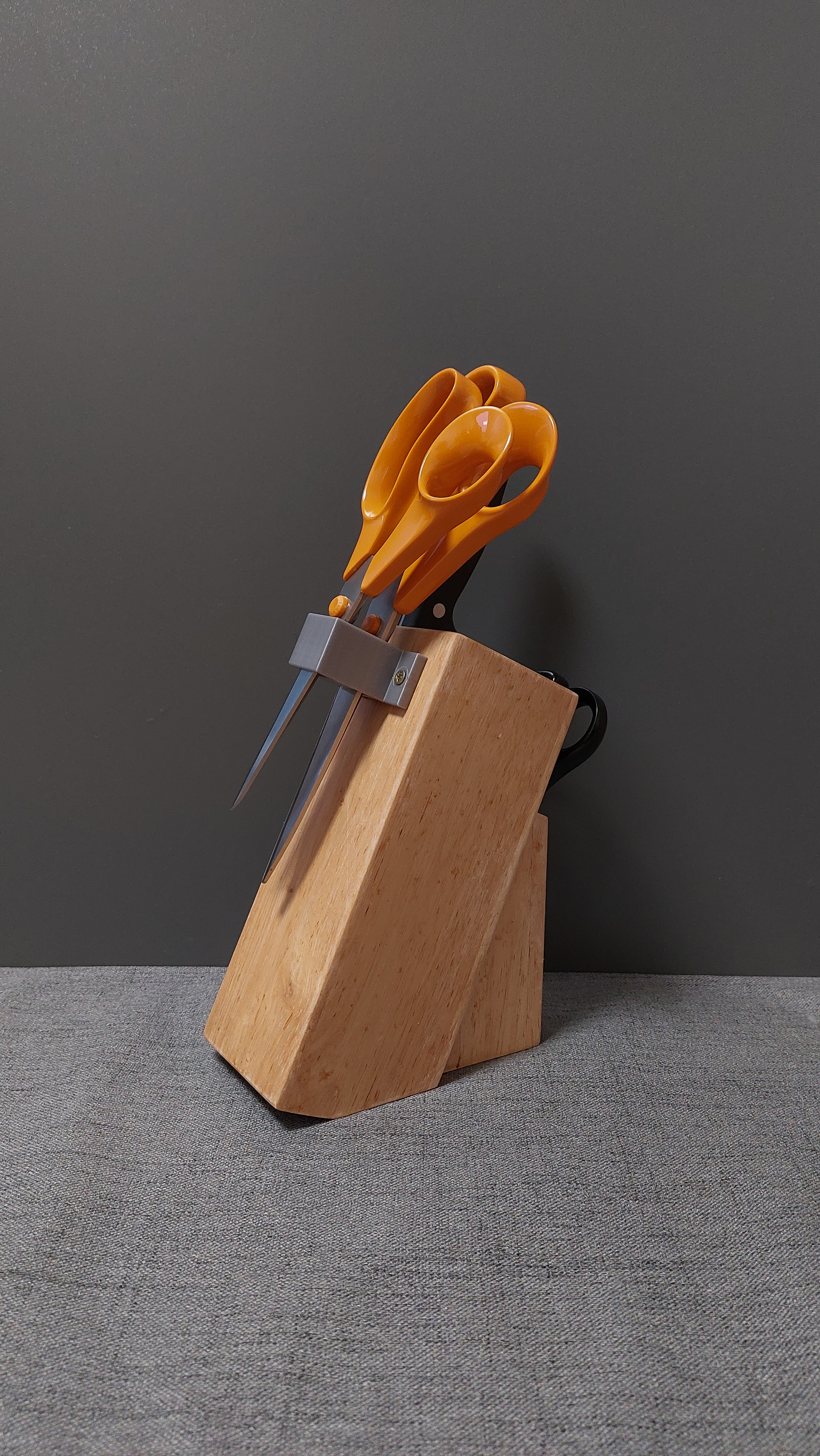 Kitchen Scissors Holder — thumbnail 2