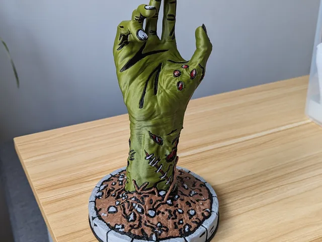 Zombie Hand - Multicolour