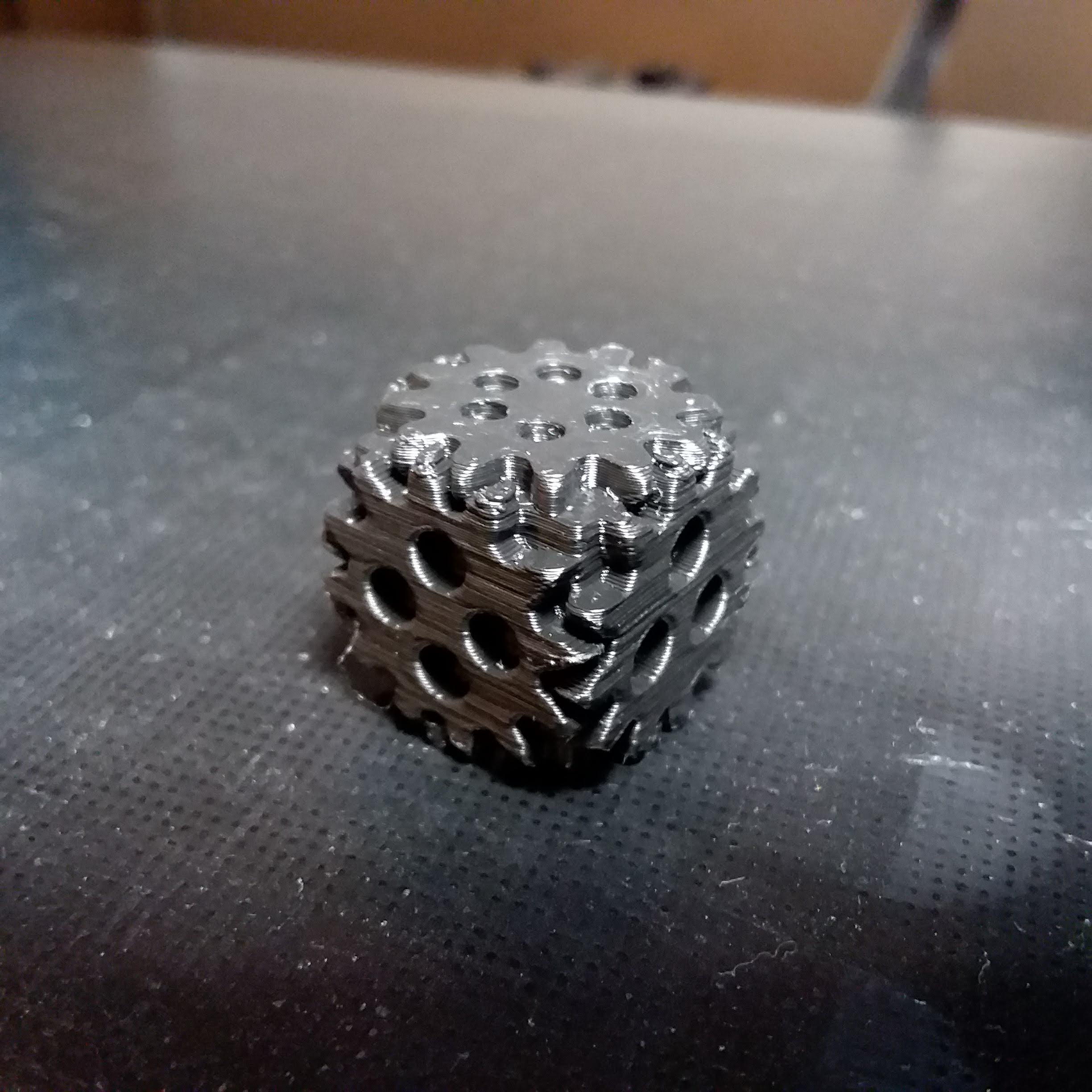 Miniatura 3 do modelo 3D Balanced Steampunk D6 Dice