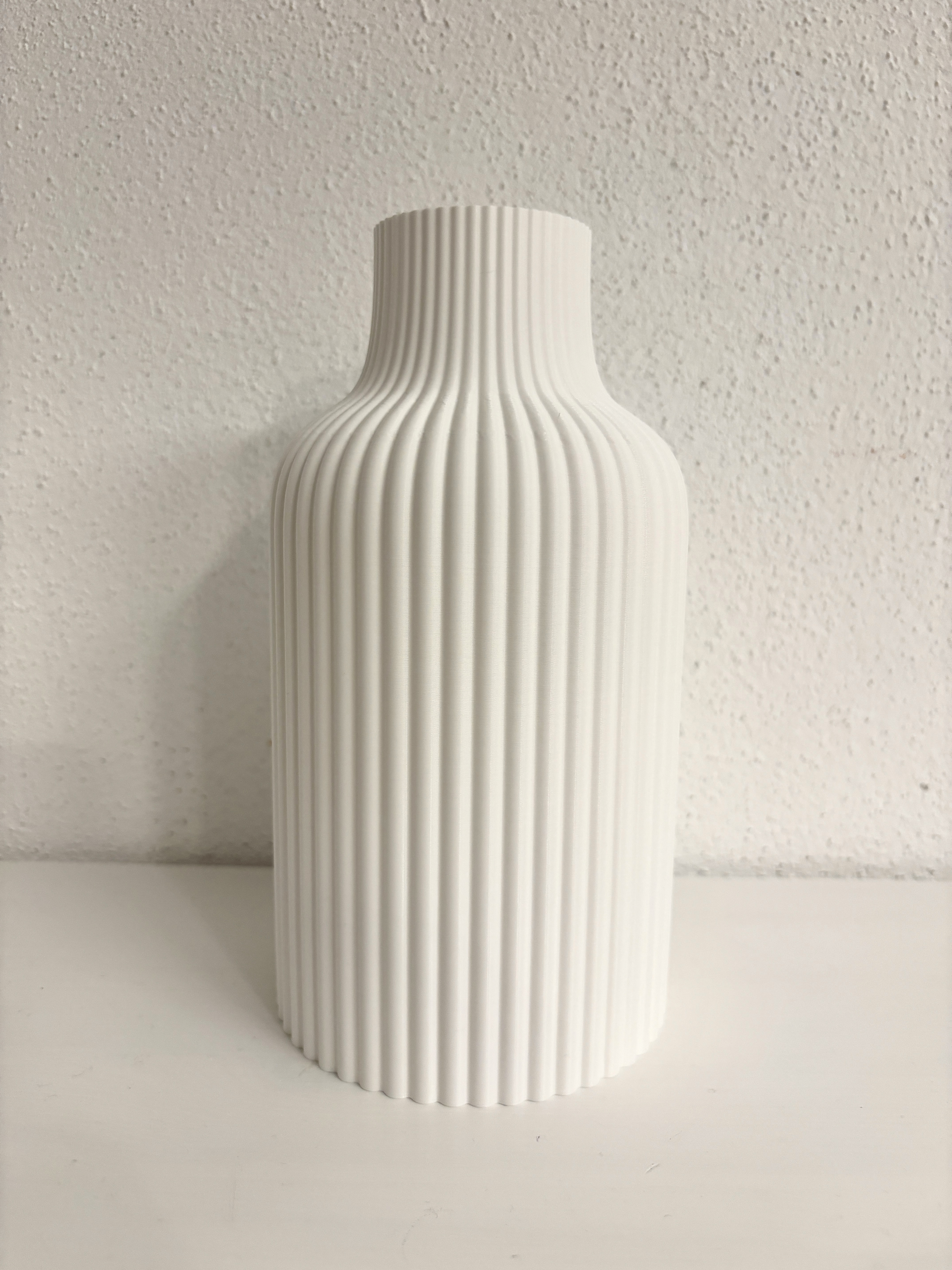 Vase Ceramic Style ribbed