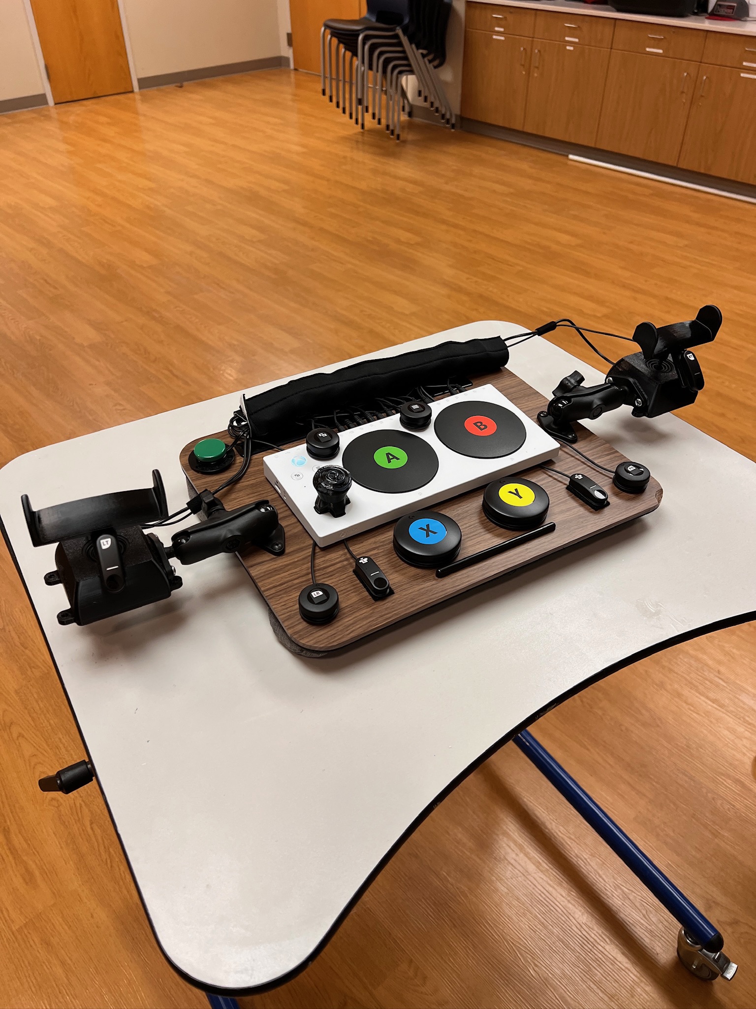 Miniatura 5 do modelo 3D Xbox Adaptive Controller D-Pad Topper