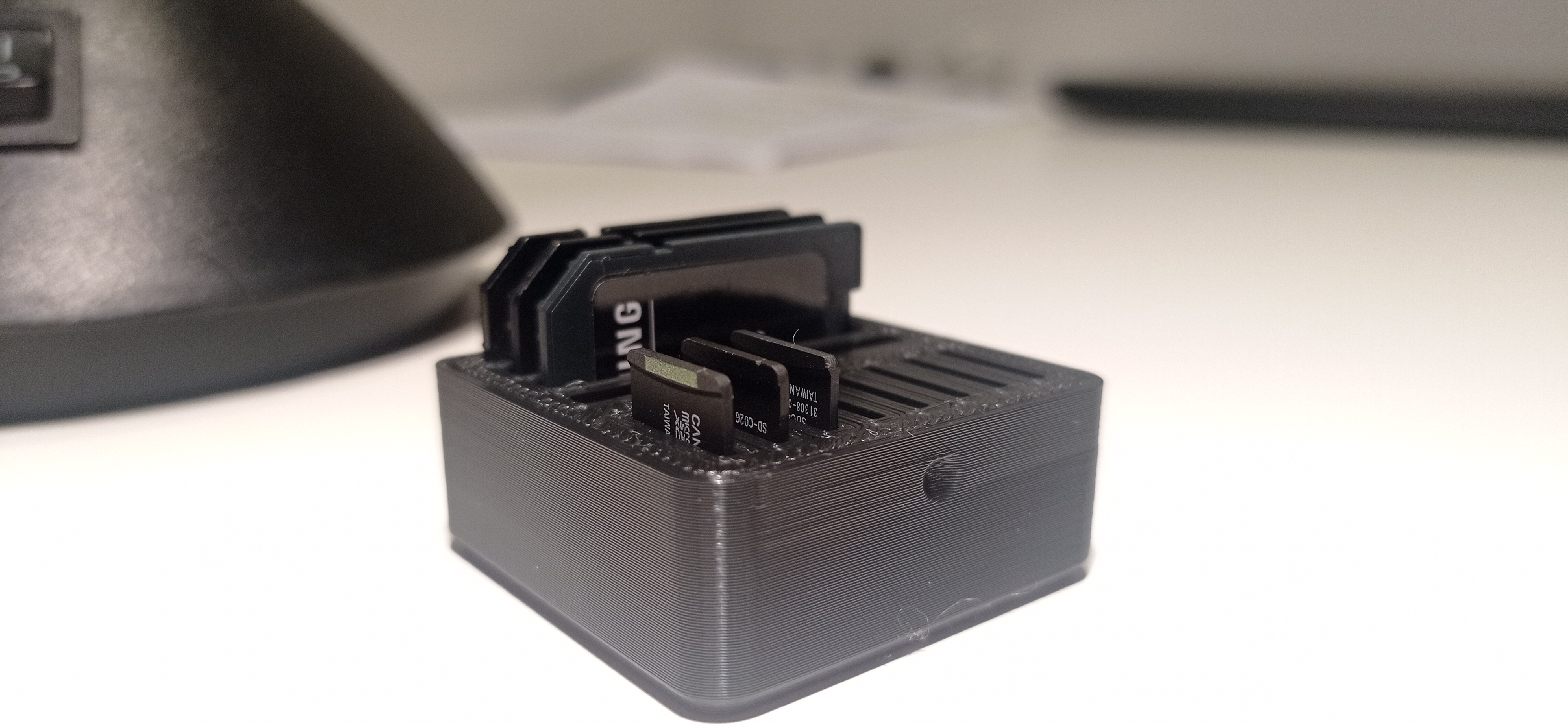 SD Card and Micro SD Card Holder