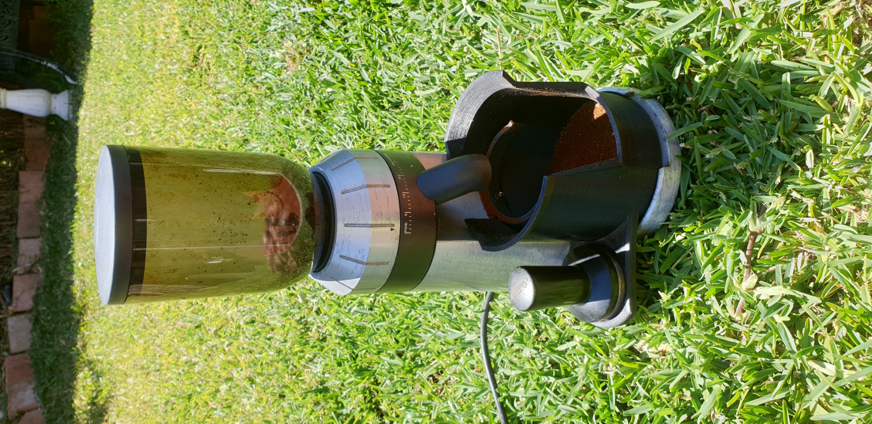 Coffee Grinder Dust Bowl by BakerBoy Download free STL model