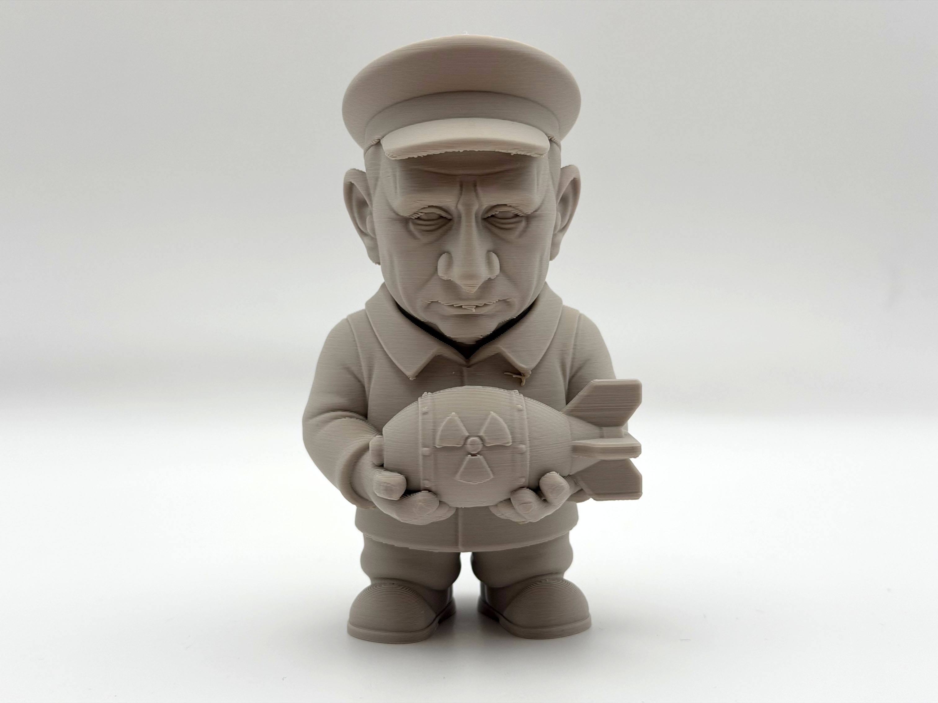 Putin Bomb Gnome