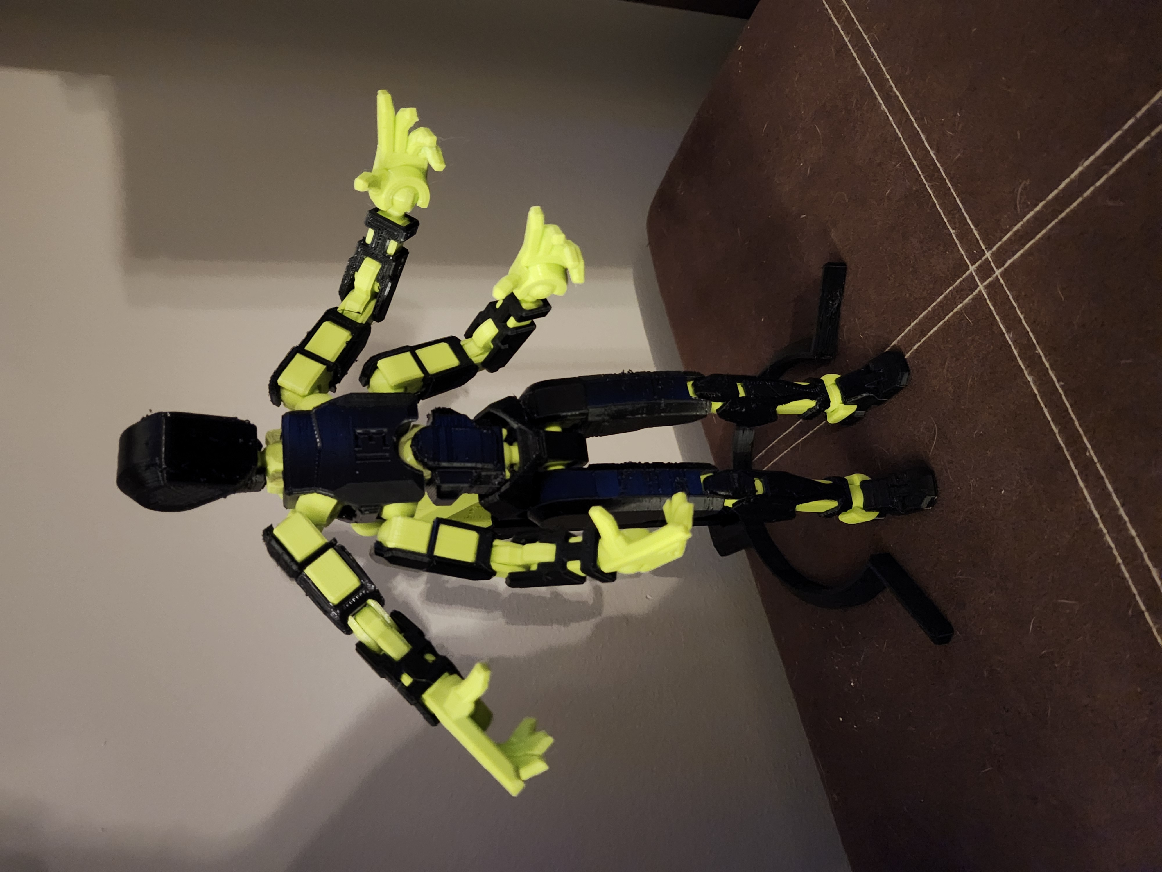 Dummy 13 - 4 arms Mod Upgrade Frame and New Armor Chest Upper and Lower