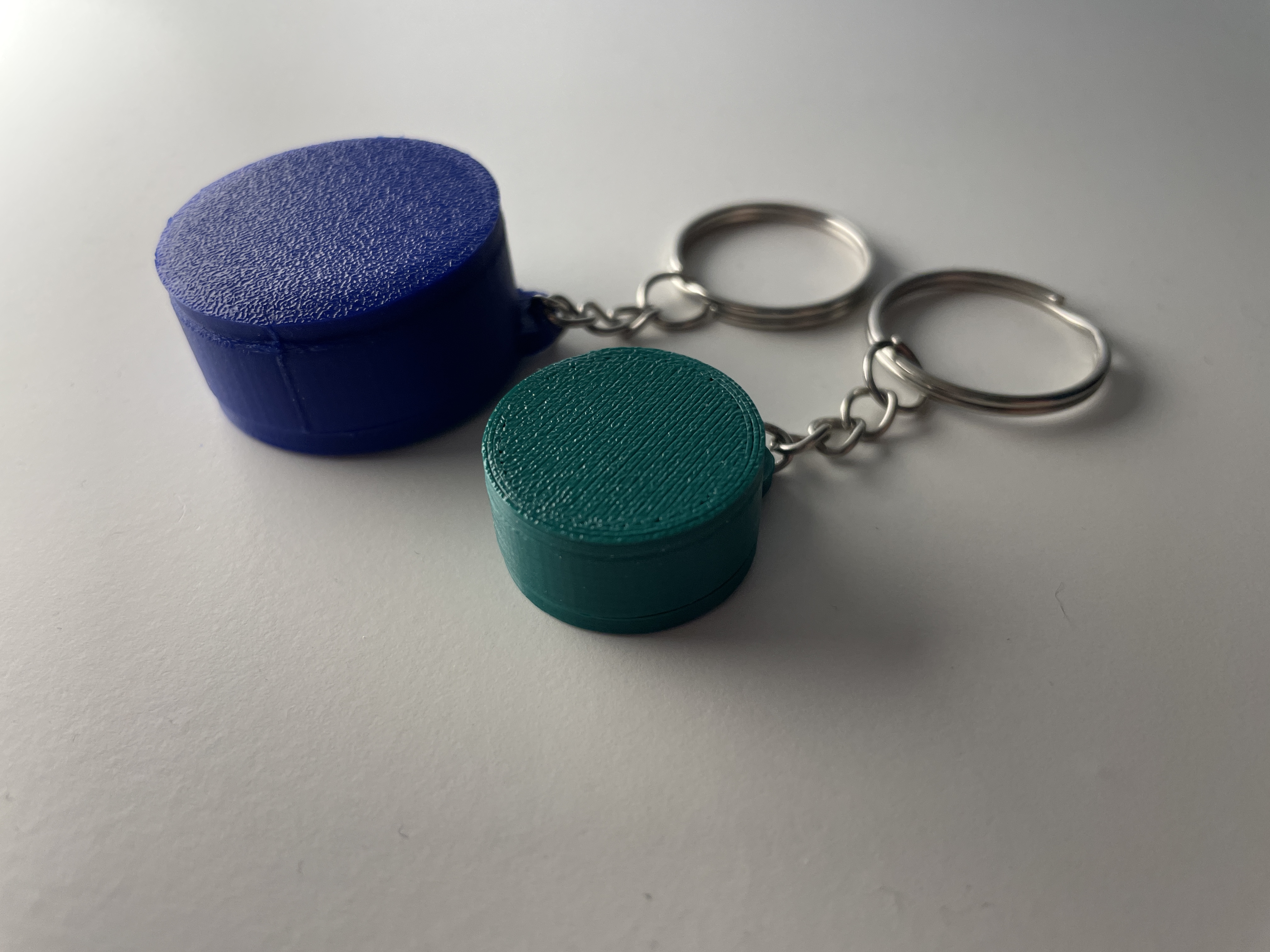 Miniatura 5 do modelo 3D Pill box keychain (big)