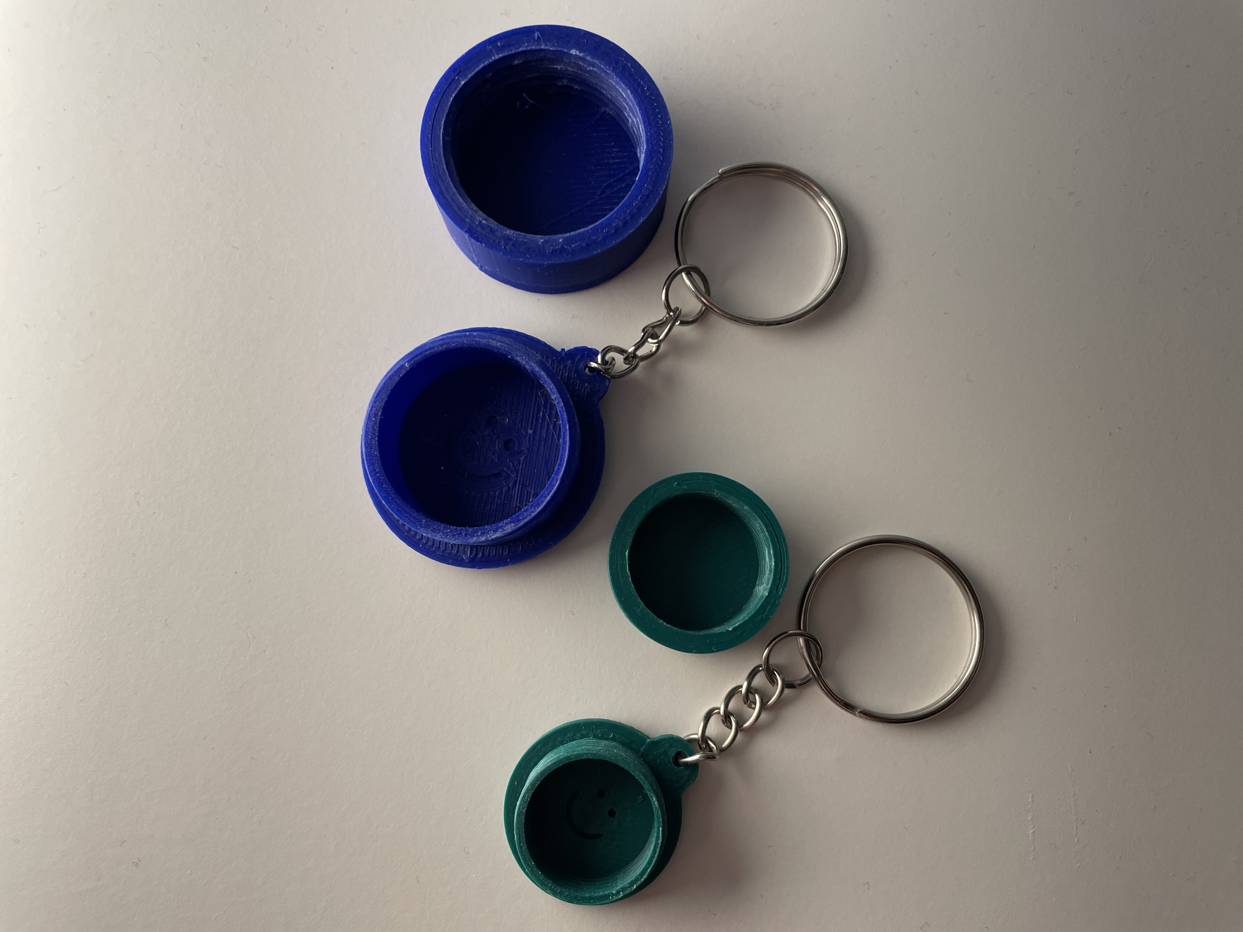 Miniatura 6 do modelo 3D Pill box keychain (big)
