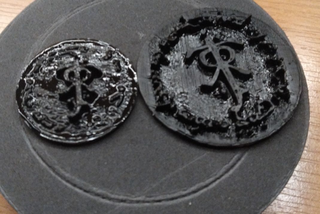 Tolkien Symbol & Text of the One Ring with and without base