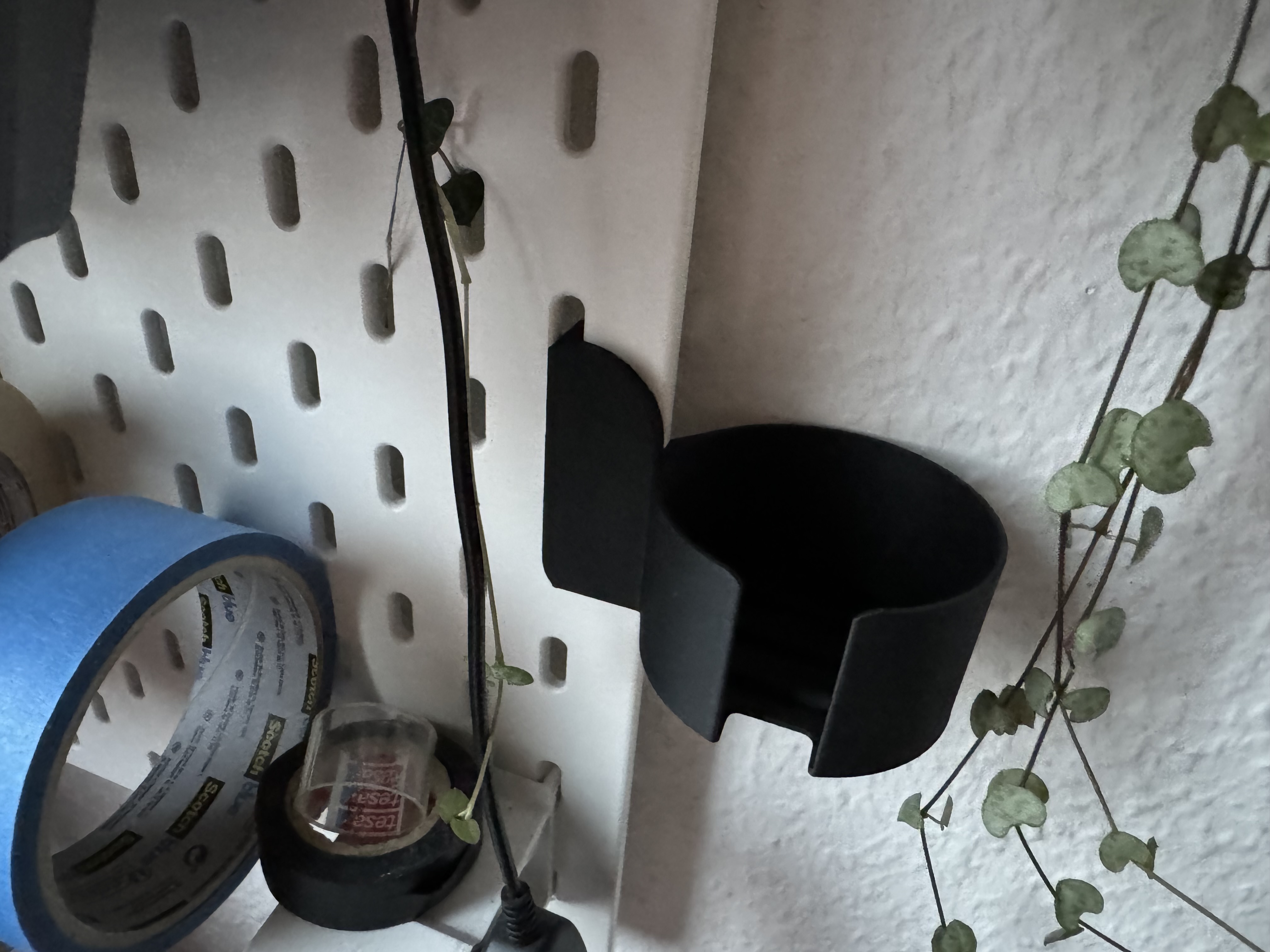 Hoto Vacuum holder for Skadis