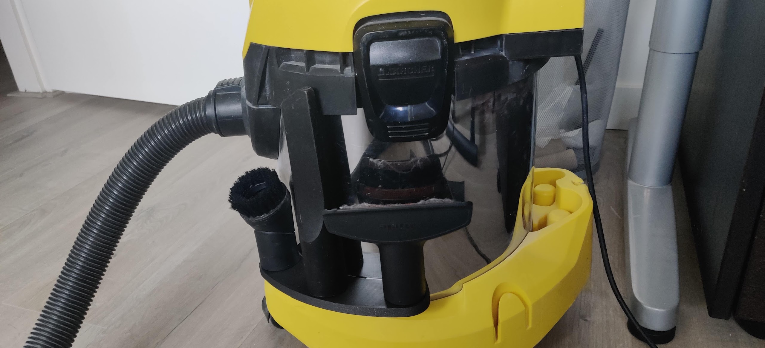 Miele accessoires holder for Kärcher WD3 Premium