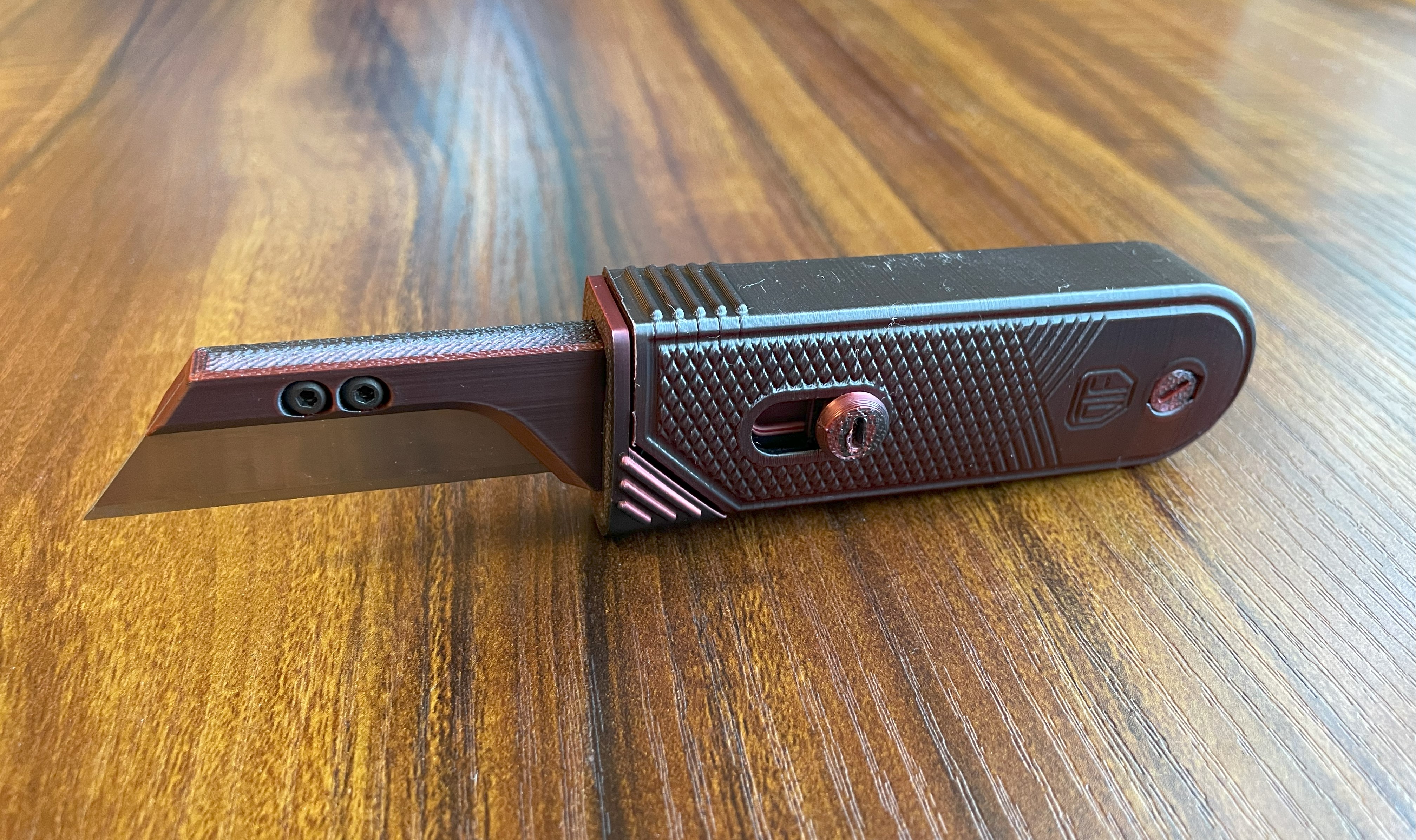 Miniatura 6 do modelo 3D Gravity Utility Knife