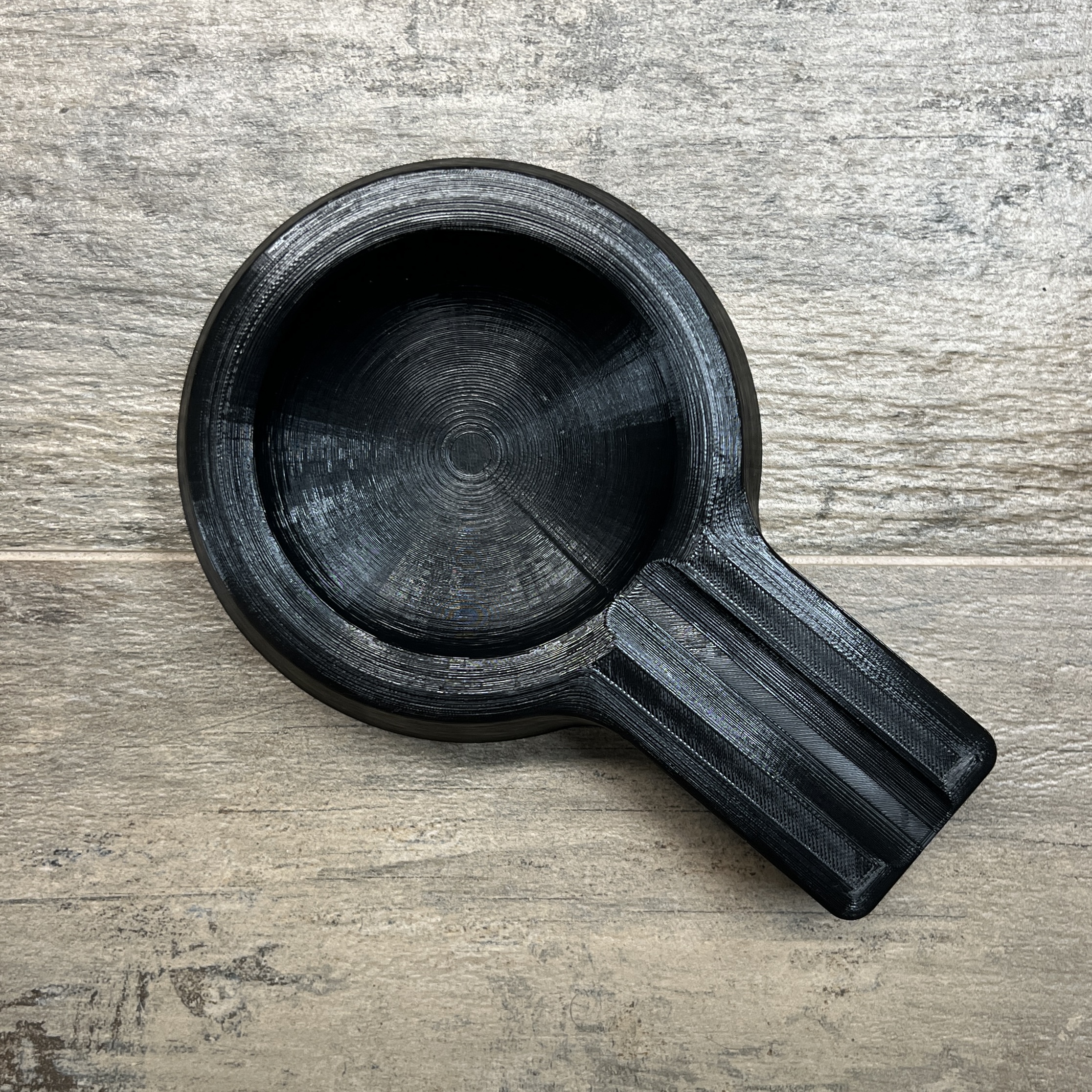 Miniatura 2 do modelo 3D Cigar Ash Tray