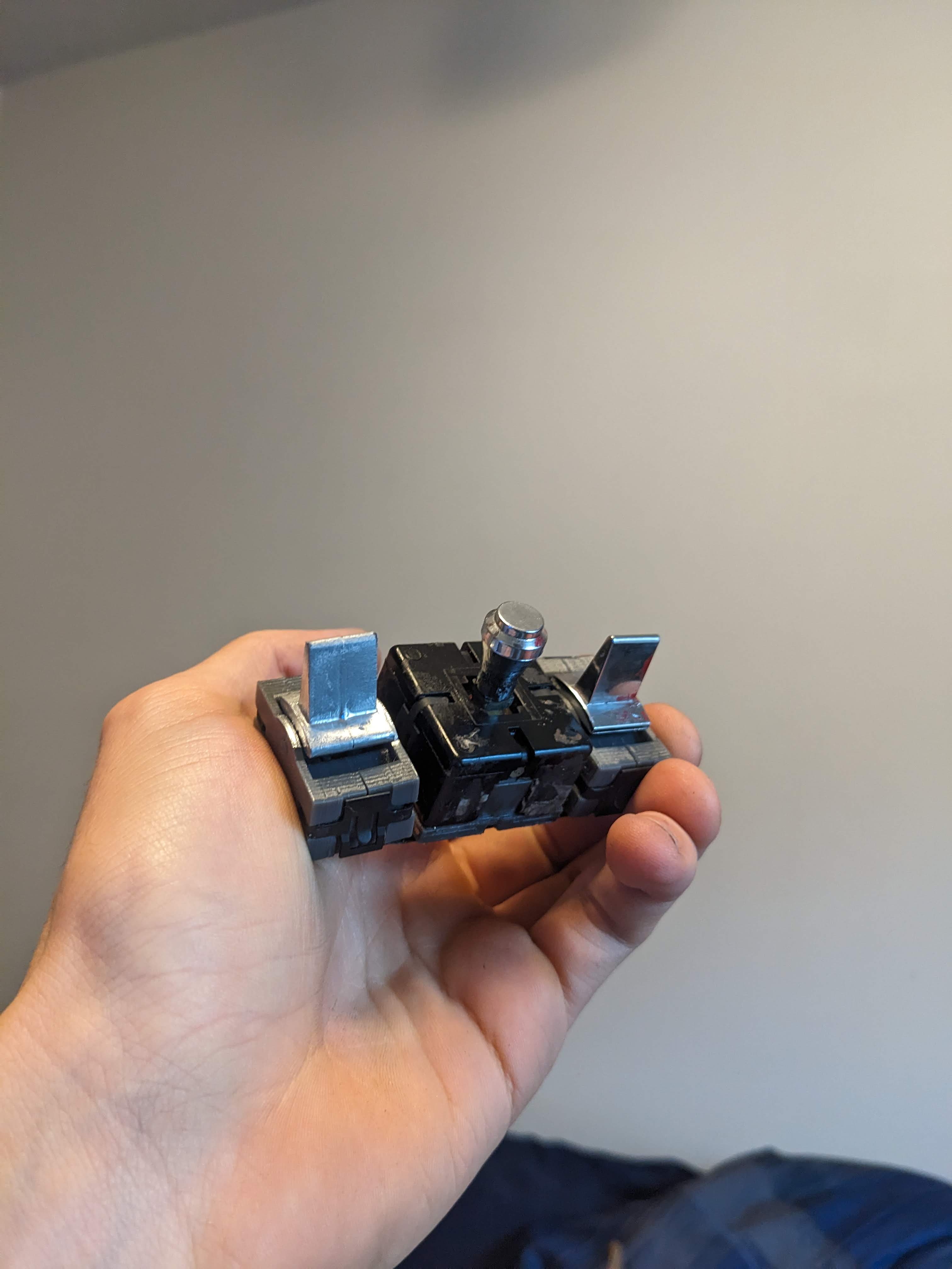 Miniatura 2 do modelo 3D C3 Corvette Power Sweats Switch