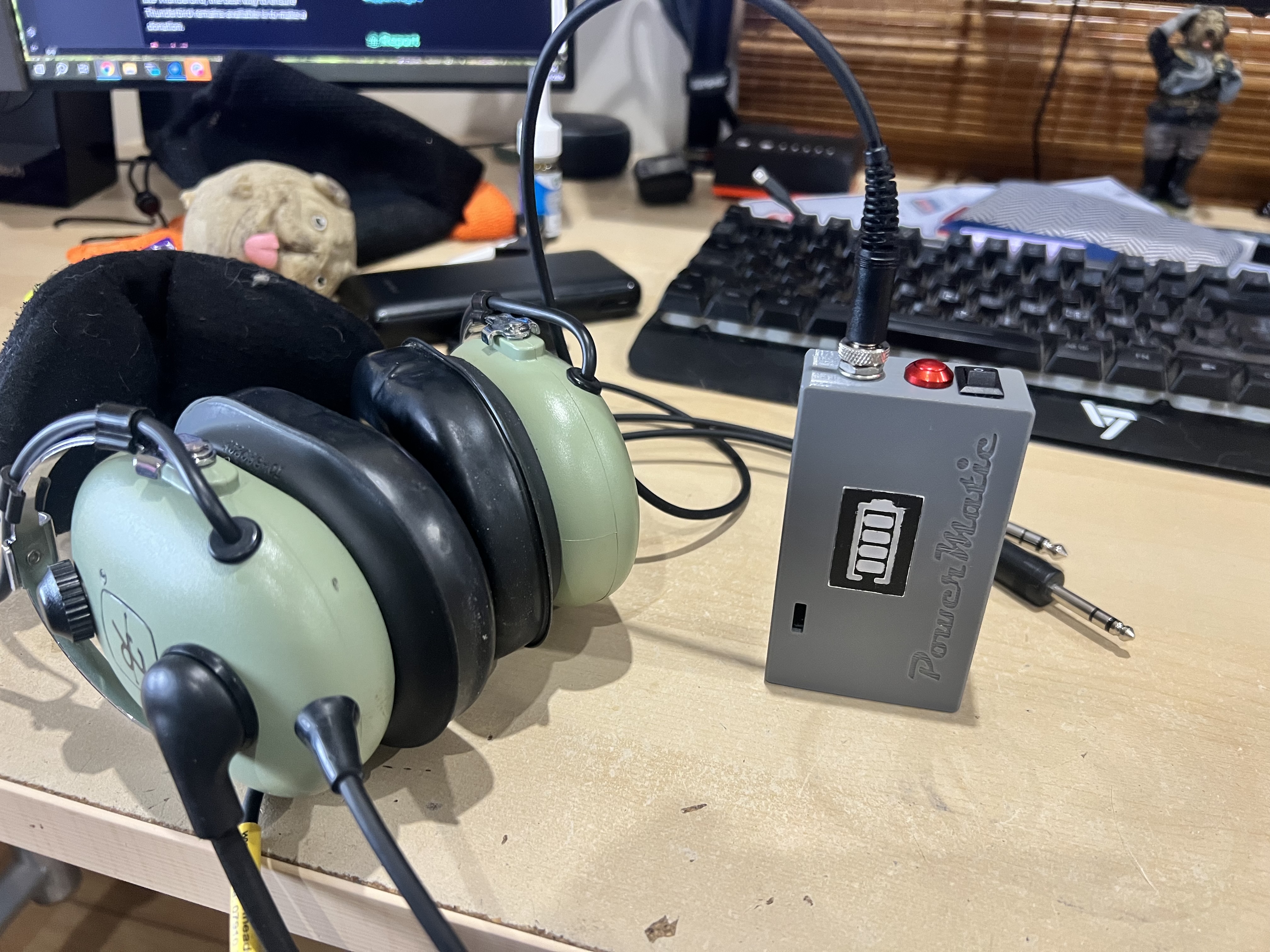 Aviation Headset Power Supply