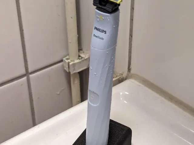 Philips OneBlade First shave holder