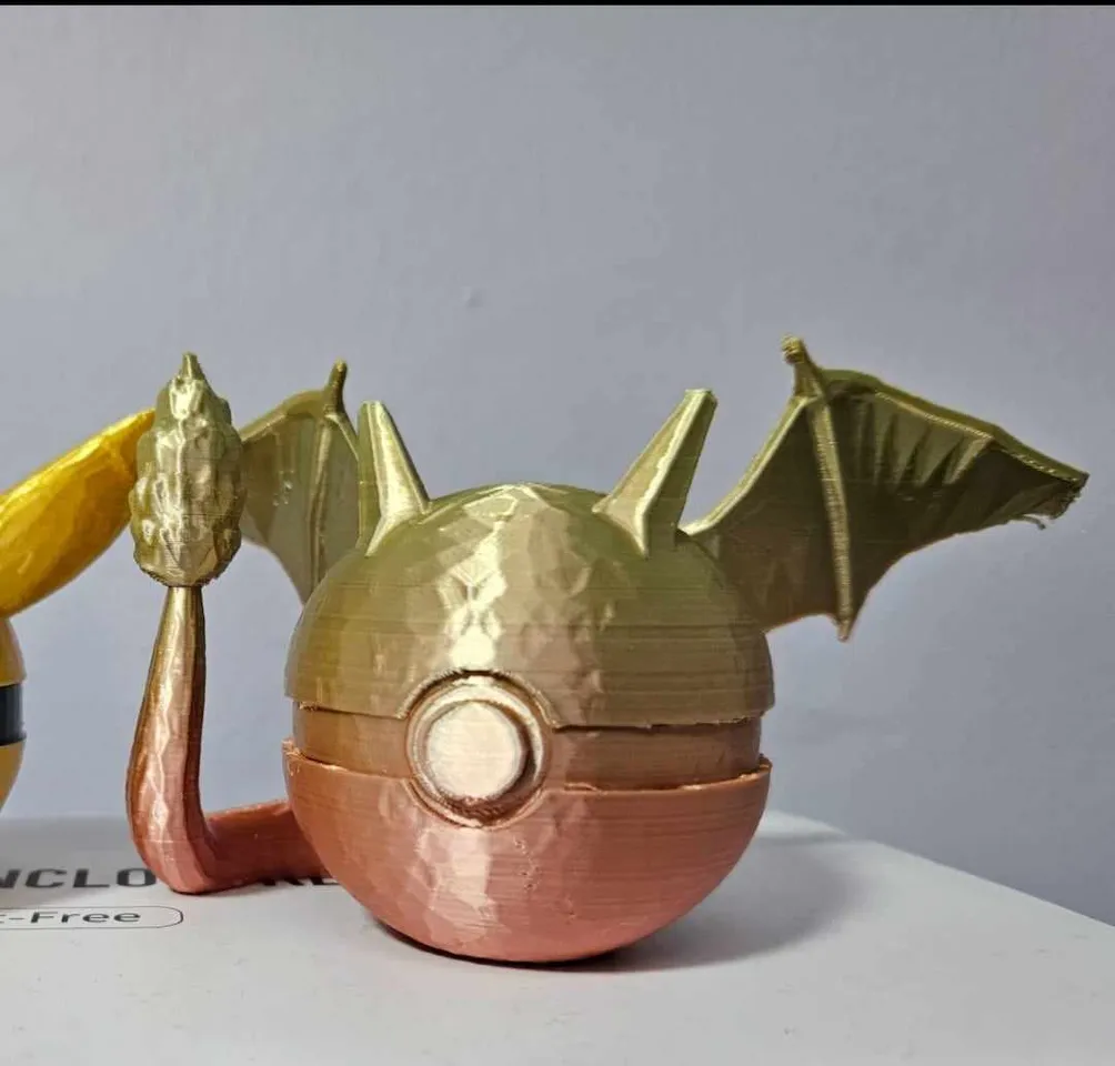 Custom Charizard Pokeball by Chloe＇s 3D Prints | Download free STL model |  Printables.com, image size:1004x960