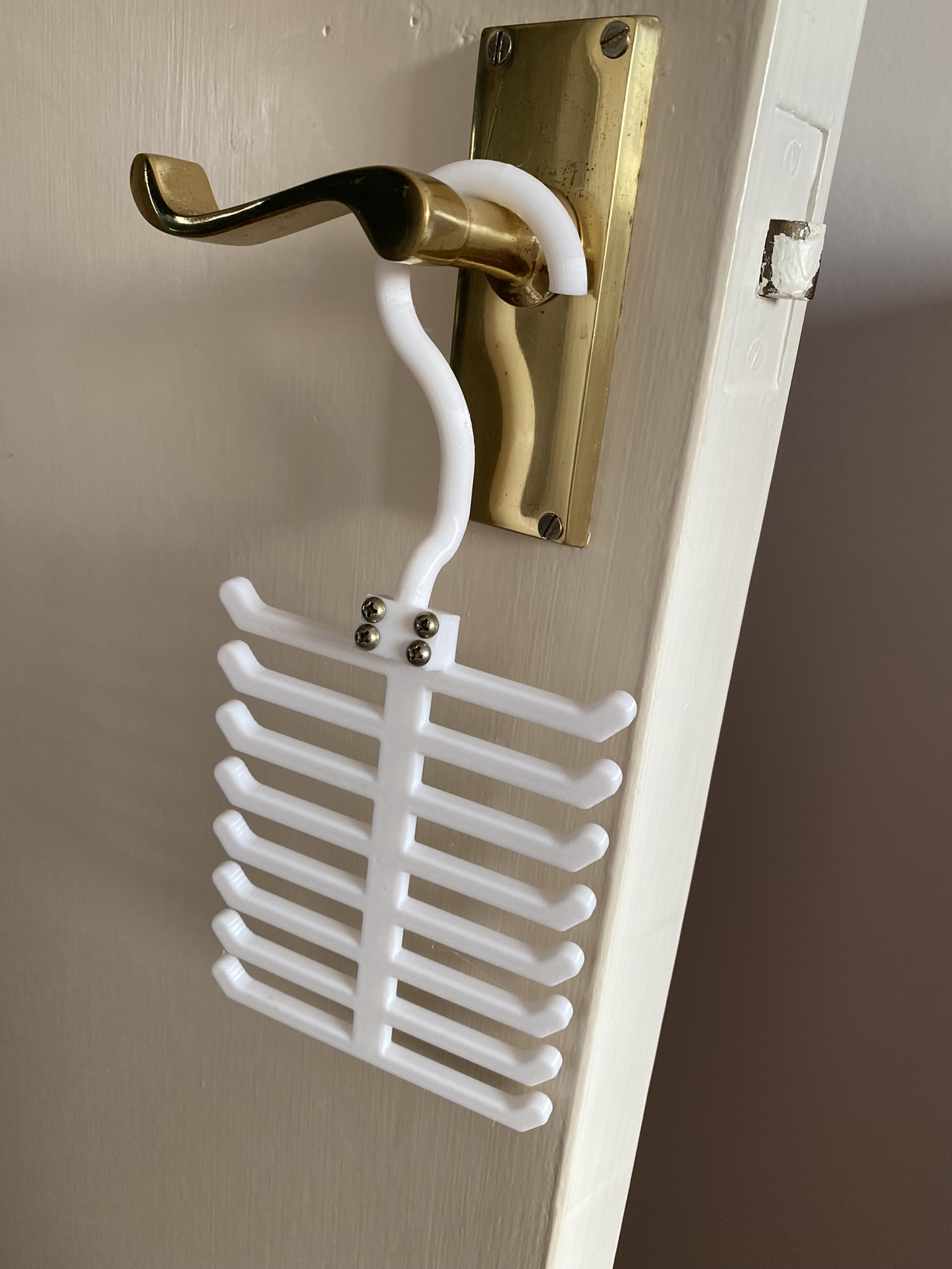 Wardrobe Tie Hanger